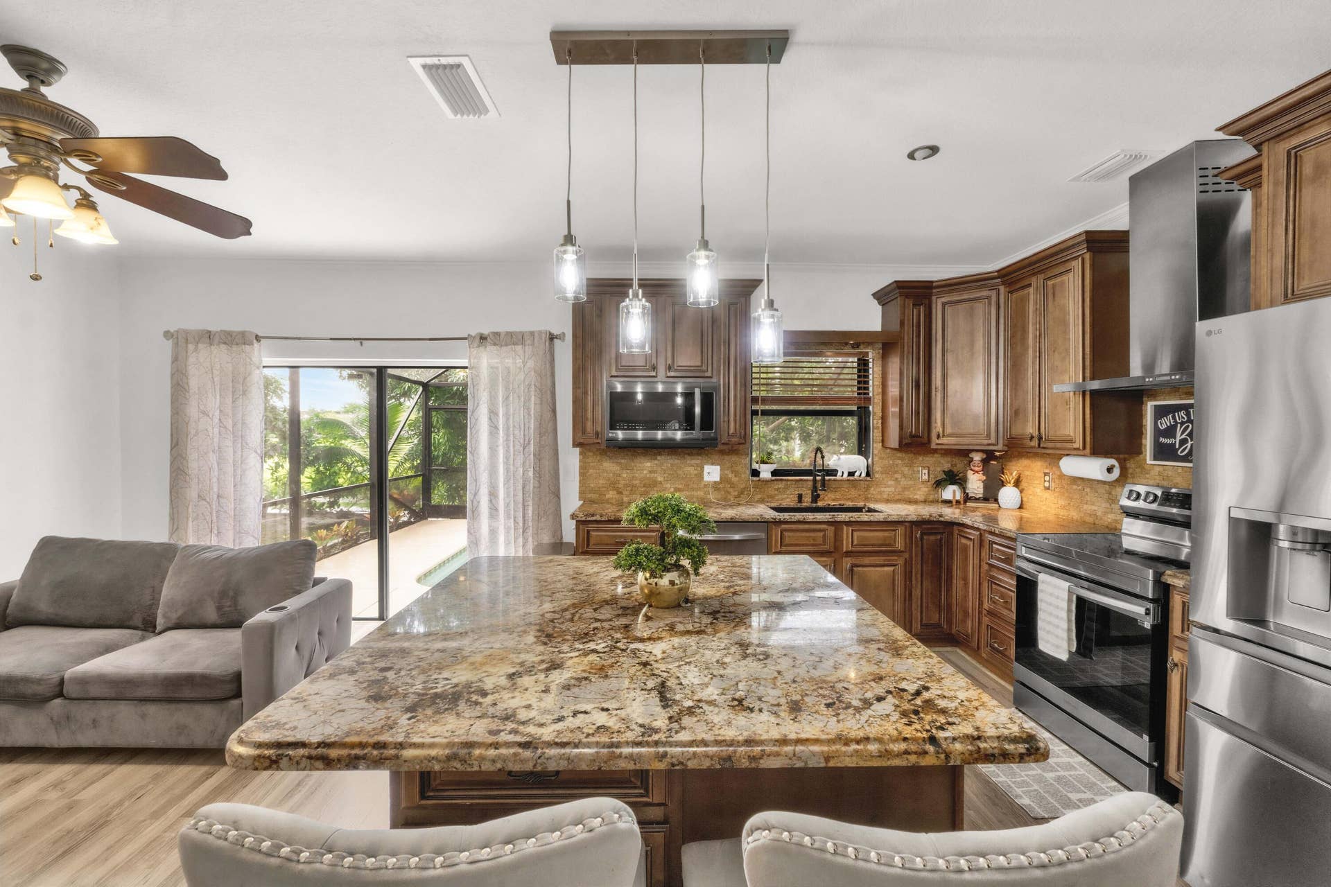 3462 NW 112th Way, Coral Springs, FL 33065 3462 NW 112th Way-27