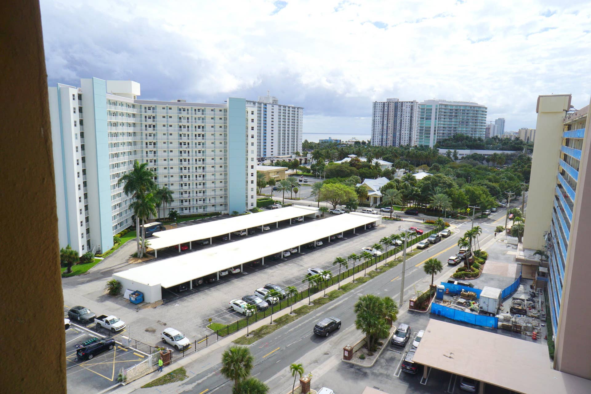 303 N Riverside Drive, #PH4, Pompano Beach, FL 33062 DSC04209
