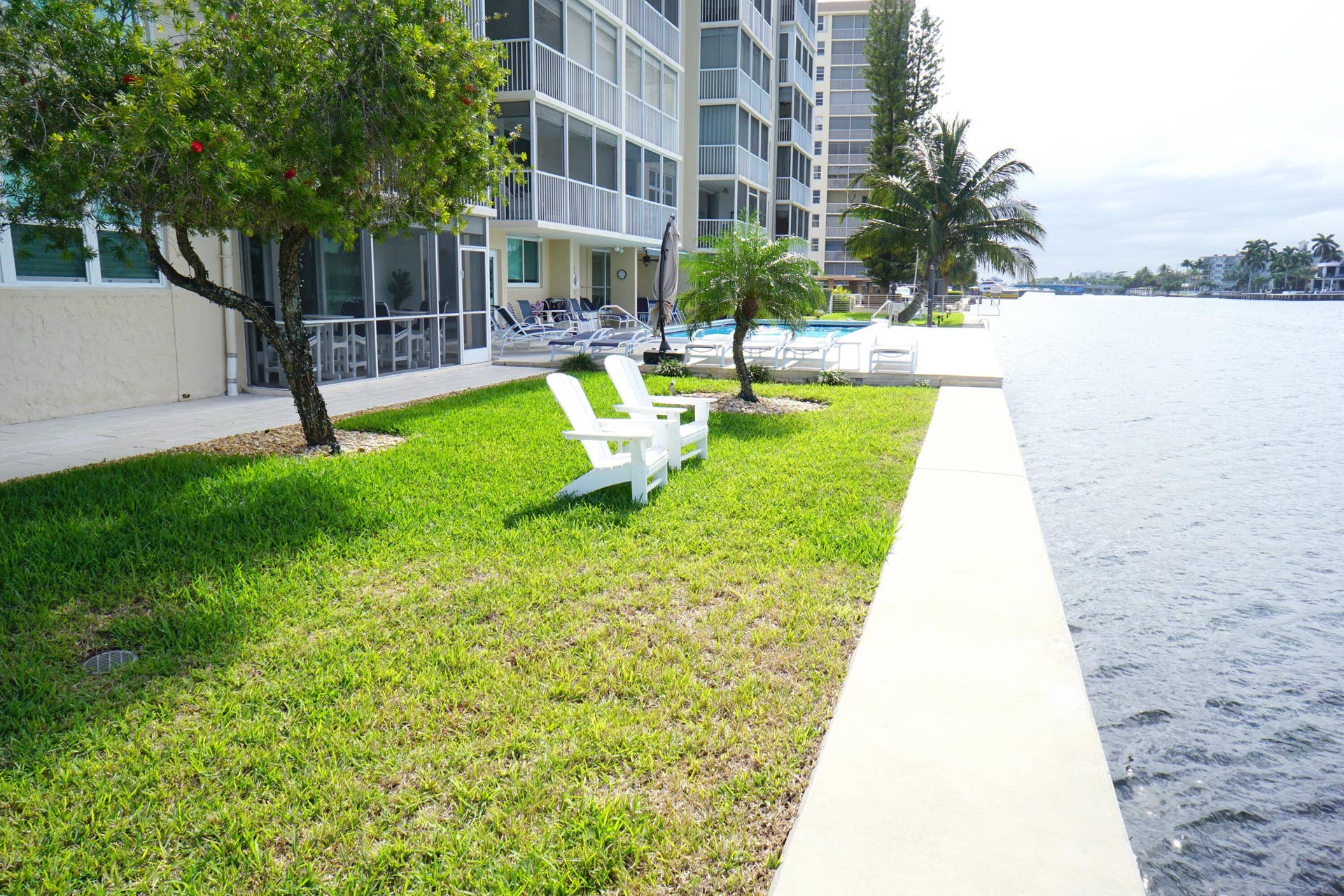 303 N Riverside Drive, #PH4, Pompano Beach, FL 33062 DSC04223