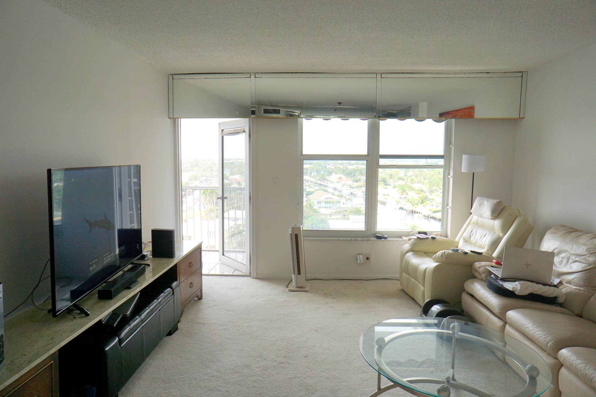 303 N Riverside Drive, #PH4, Pompano Beach, FL 33062 DSC04192