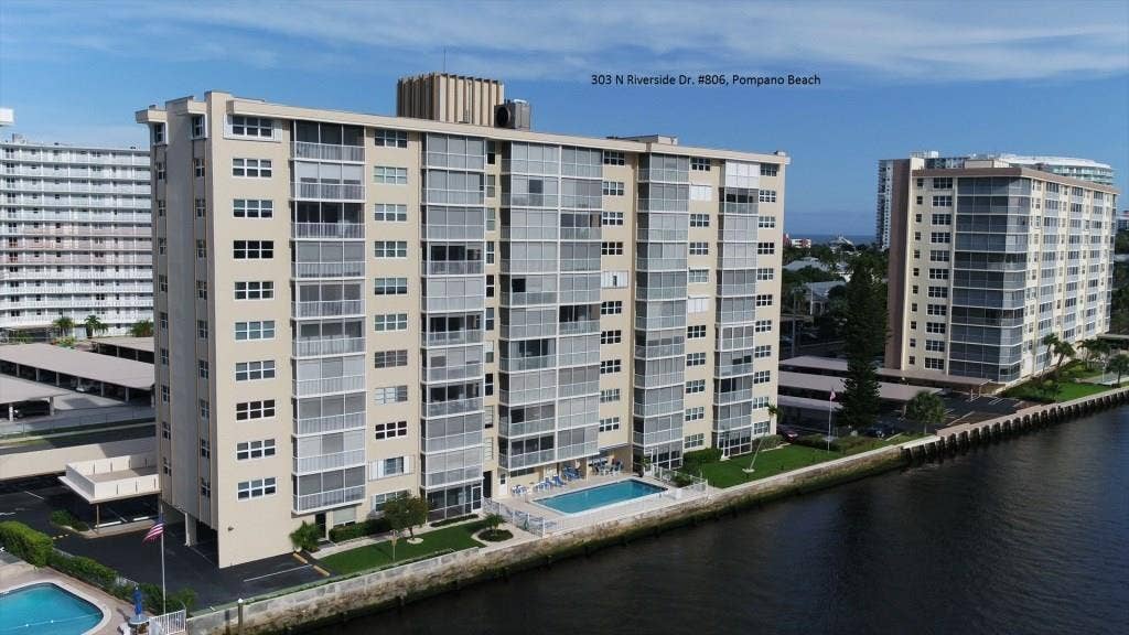 303 N Riverside Drive, #PH4, Pompano Beach, FL 33062 Building View 2