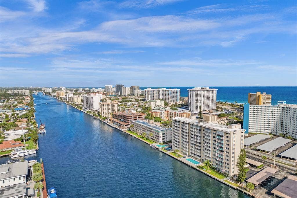 303 N Riverside Drive, #PH4, Pompano Beach, FL 33062 Building View 4
