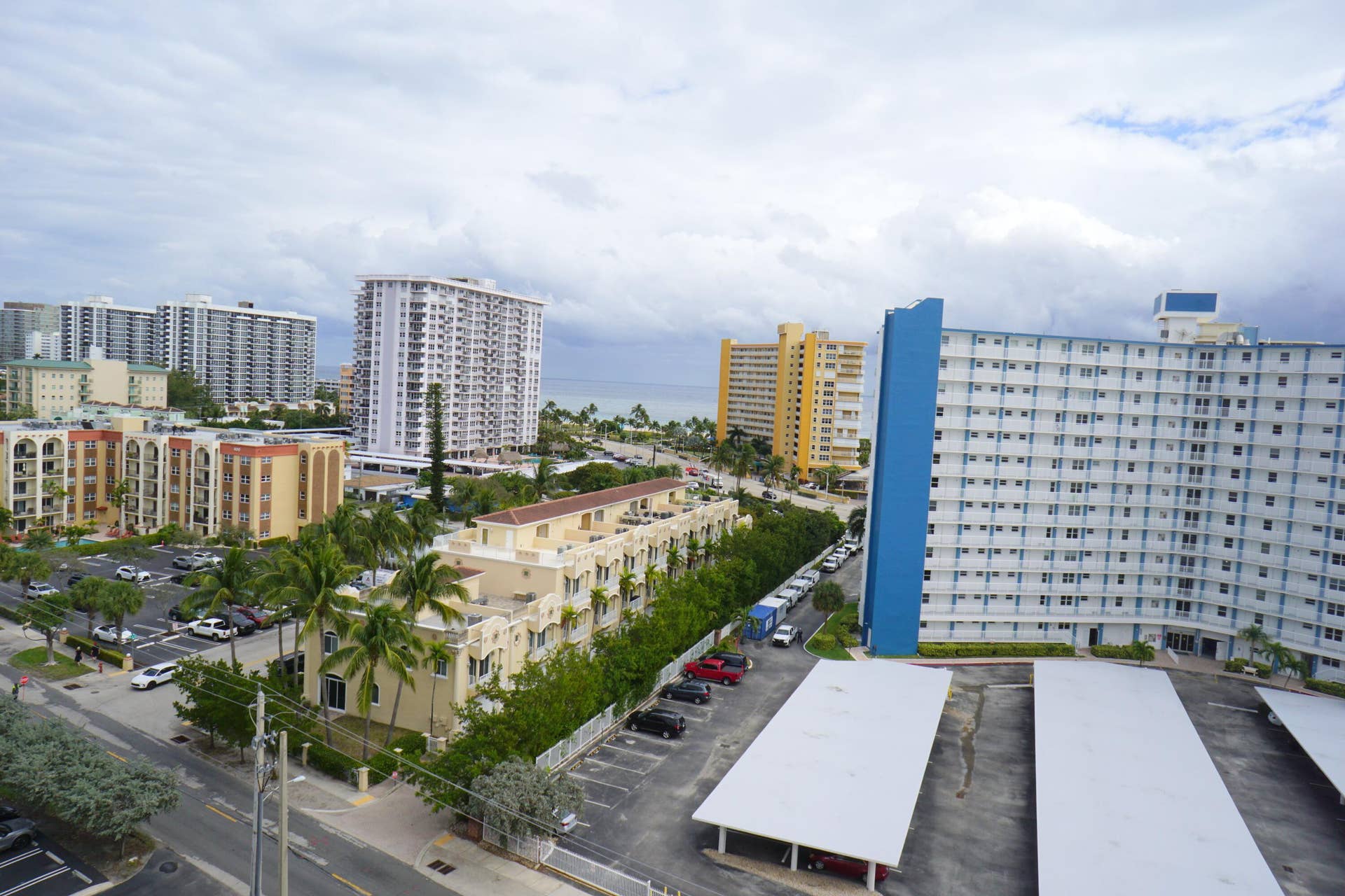 303 N Riverside Drive, #PH4, Pompano Beach, FL 33062 DSC04184