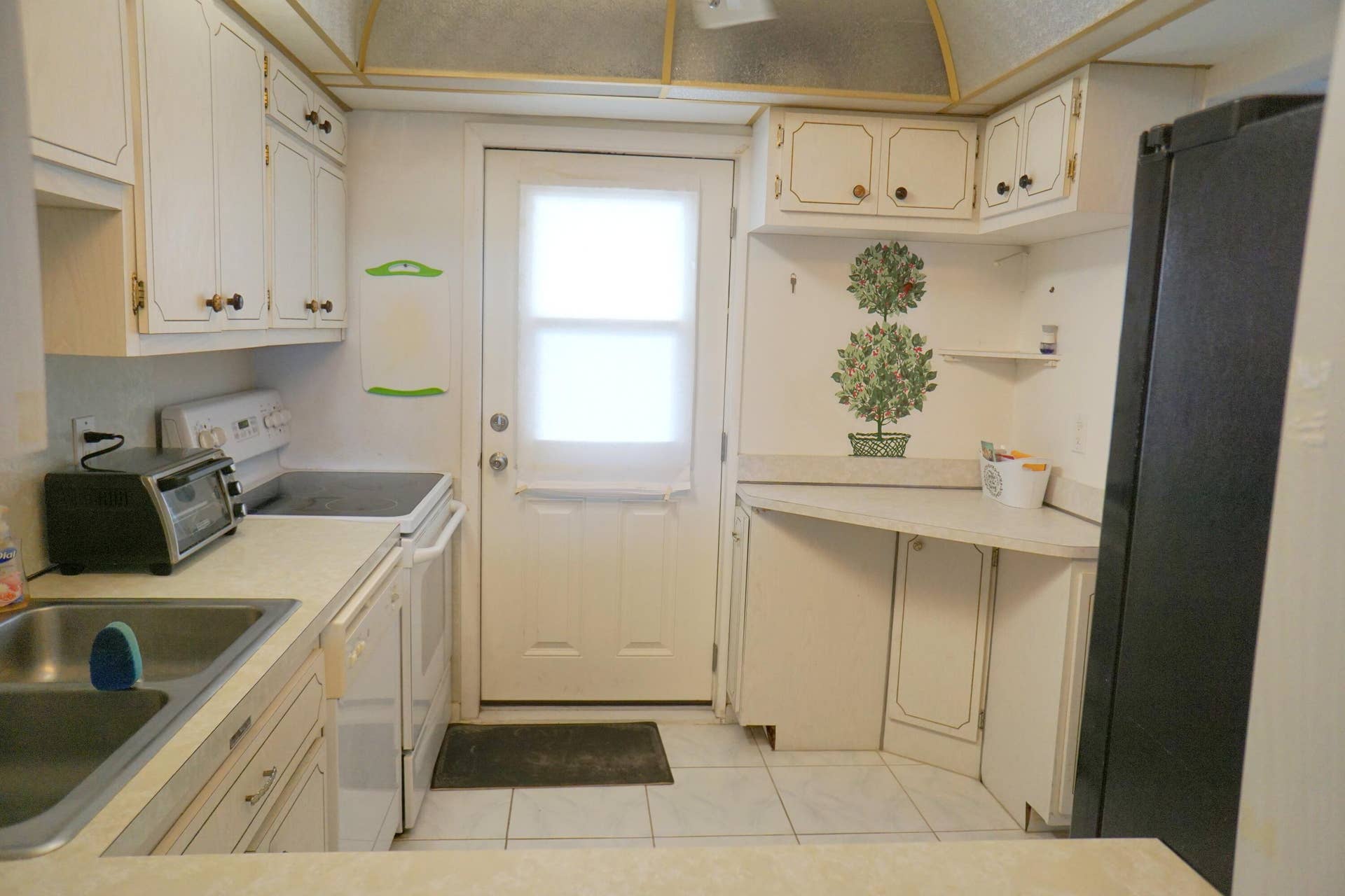 303 N Riverside Drive, #PH4, Pompano Beach, FL 33062 DSC04202