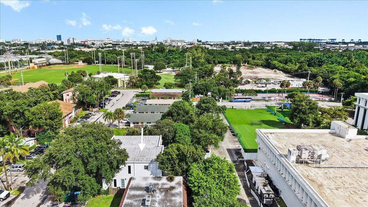 828 SW 30TH Street, Fort Lauderdale, FL 33315 43-DJI_20261017150923_0694.1_D