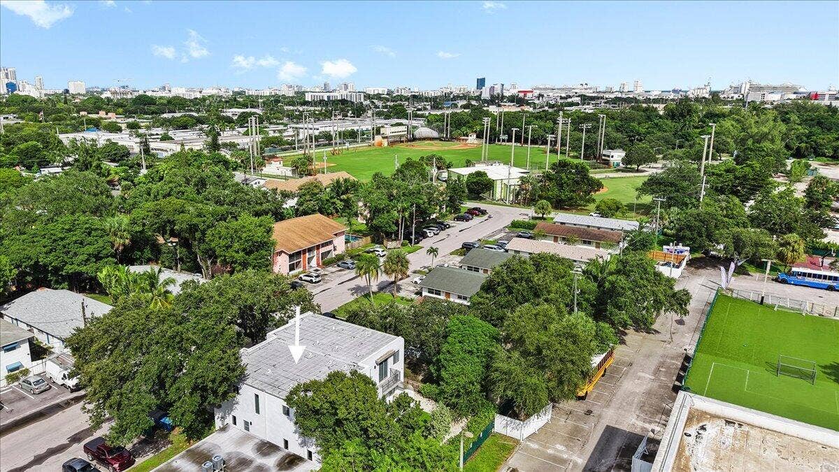828 SW 30TH Street, Fort Lauderdale, FL 33315 41-DJI_20261017150917_0689.1_D