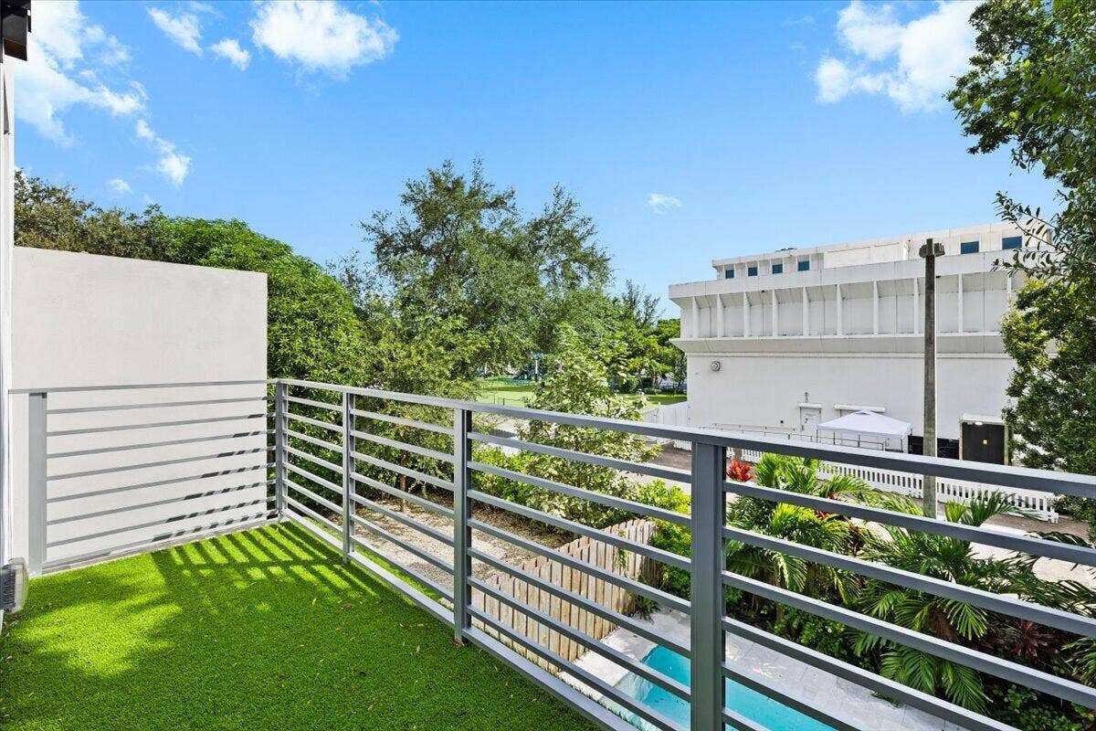 828 SW 30TH Street, Fort Lauderdale, FL 33315 31-424A6967