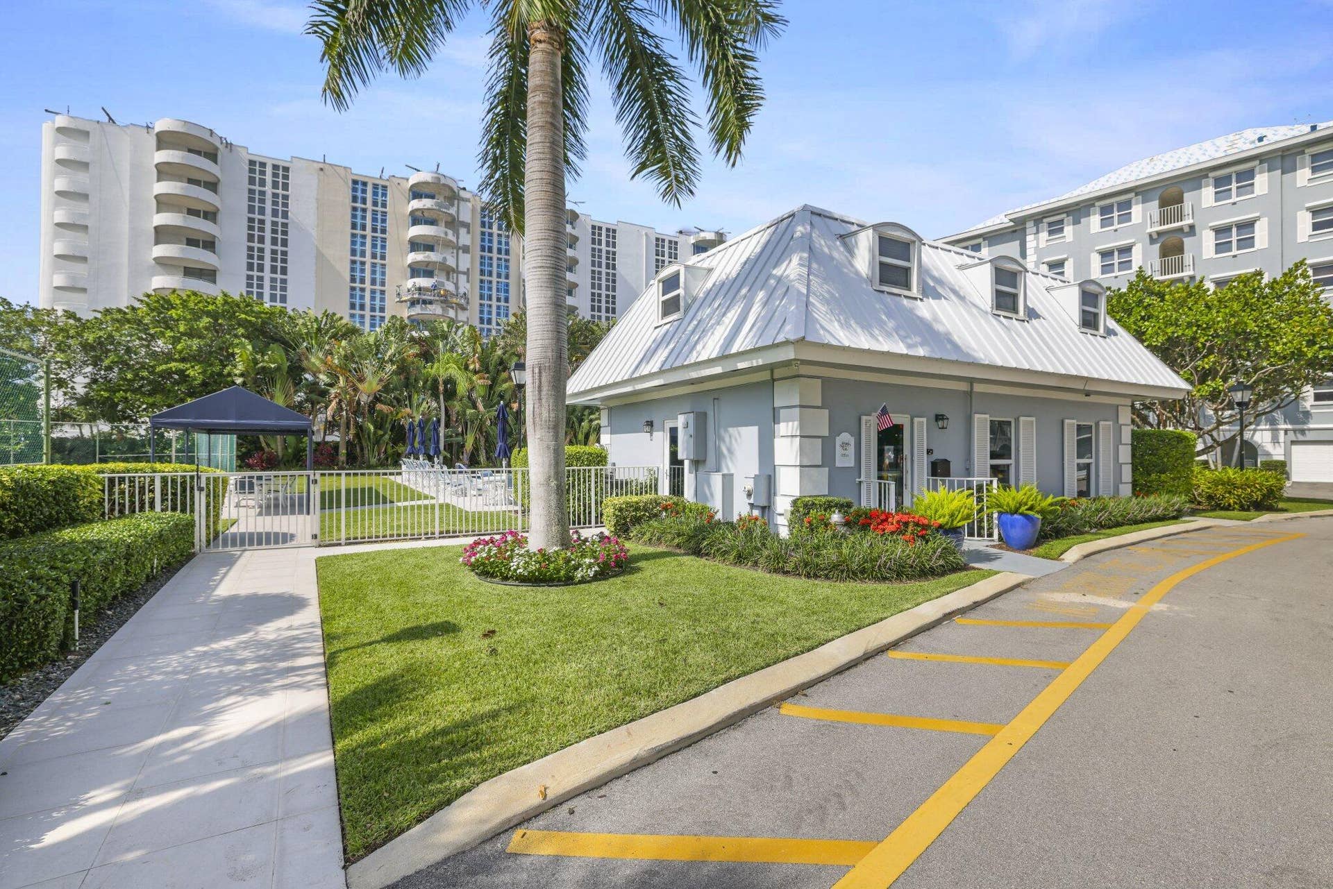 2150 S Ocean Boulevard, #1B, Delray Beach, FL 33483 Property Manager and Guest House