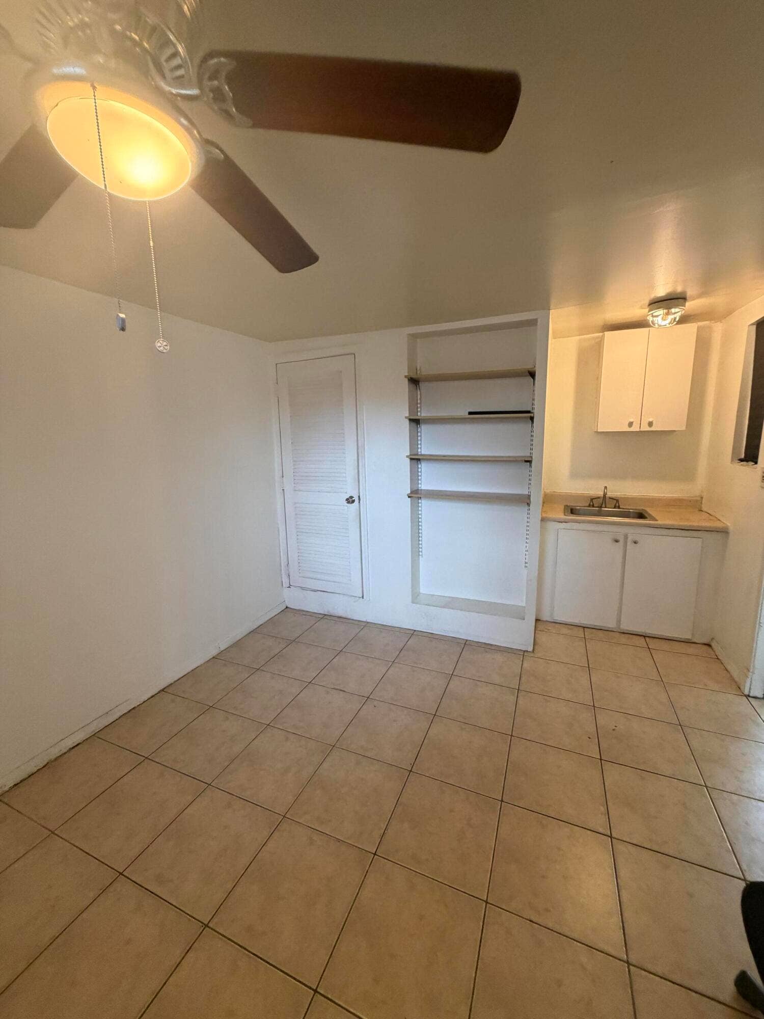 43 SE 10TH Terrace, #B, Dania Beach, FL 33004 IMG_2956