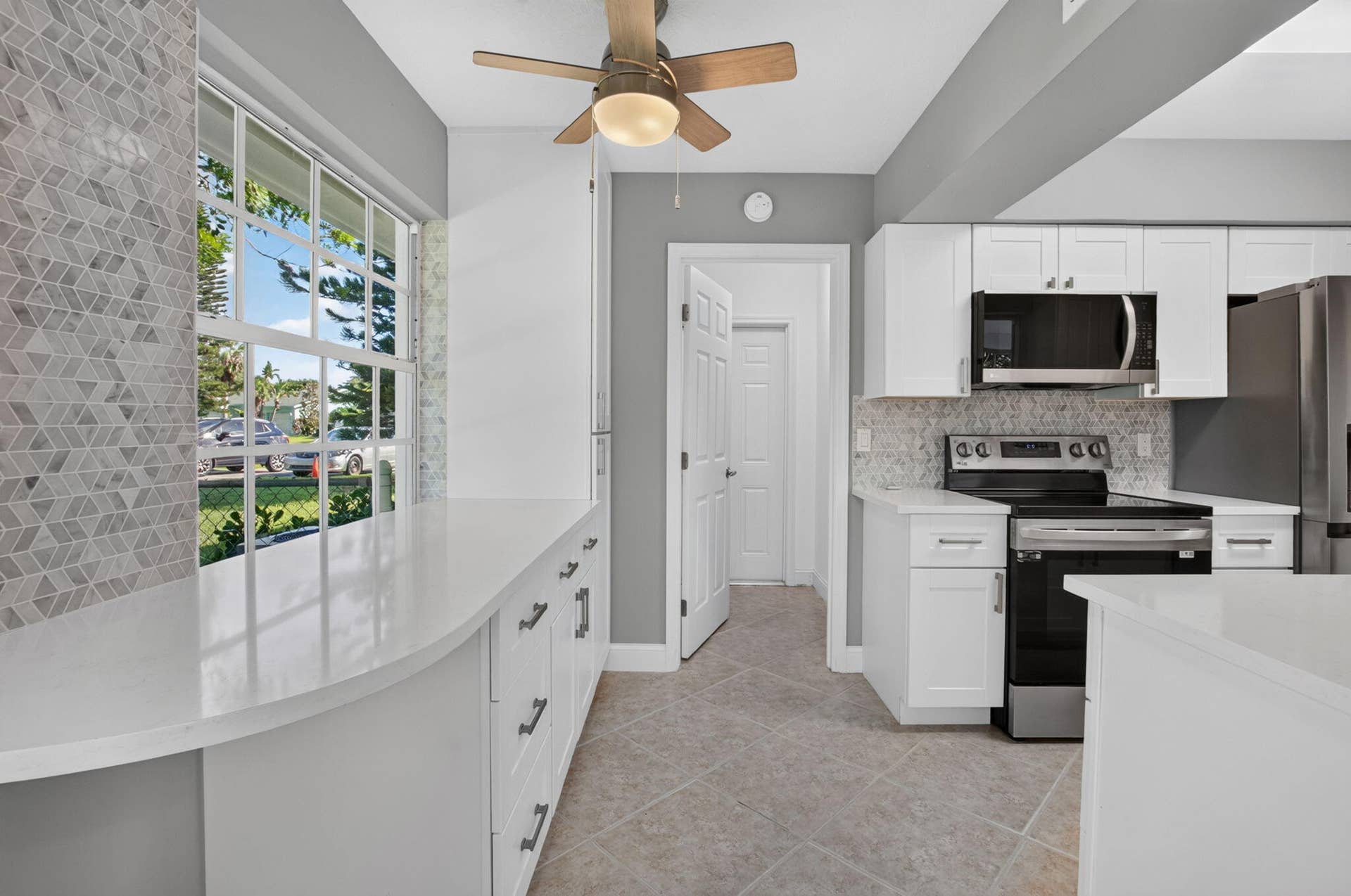 632 Jaeger Drive, Delray Beach, FL 33444 Kitchen