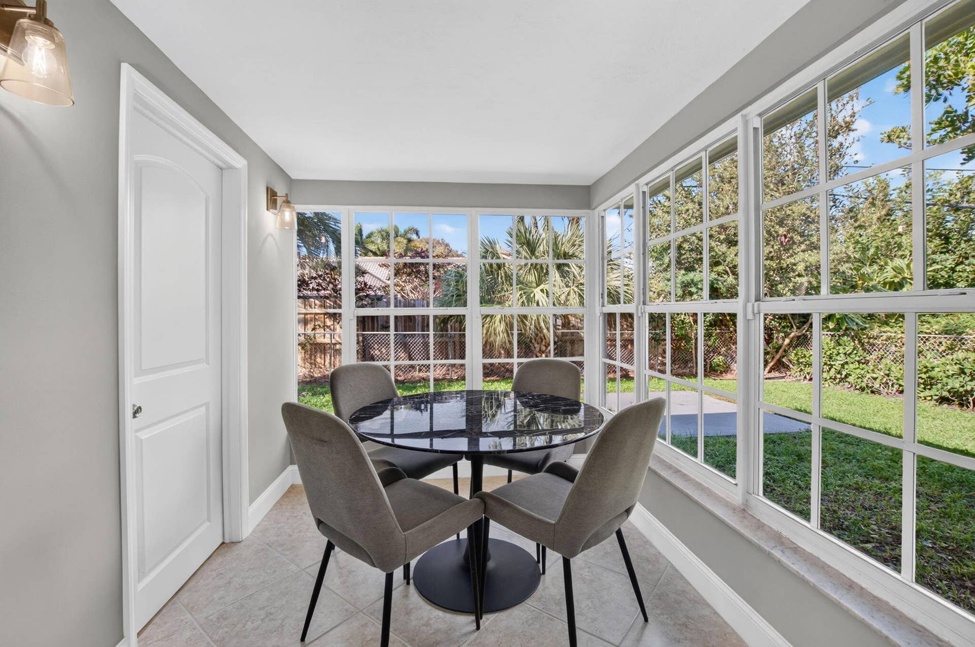 632 Jaeger Drive, Delray Beach, FL 33444 Breakfast Area