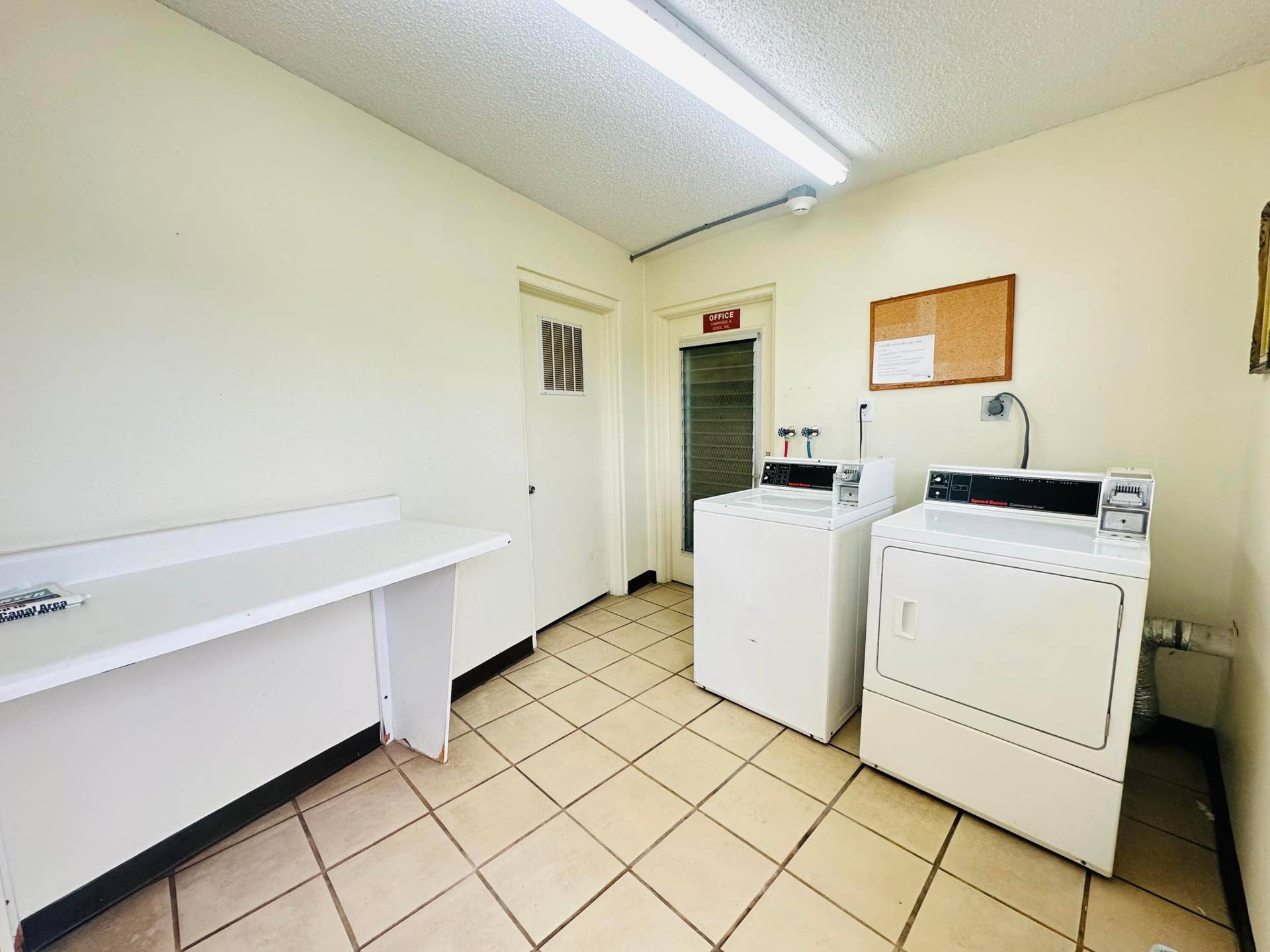 3005 Cambridge A, Deerfield Beach, FL 33442 IMG_2468
