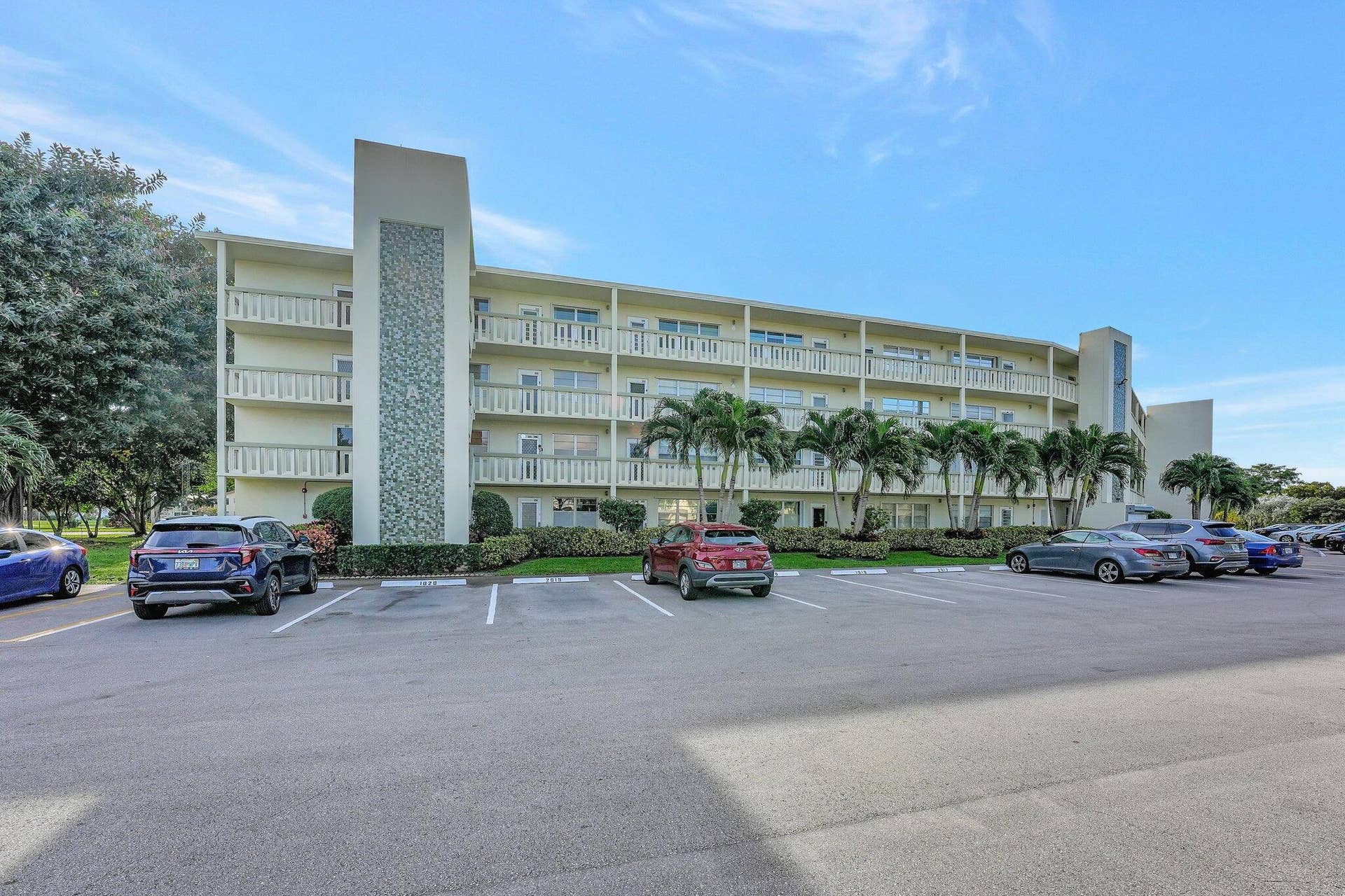 3005 Cambridge A, Deerfield Beach, FL 33442 2-web-or-mls-DSC08158