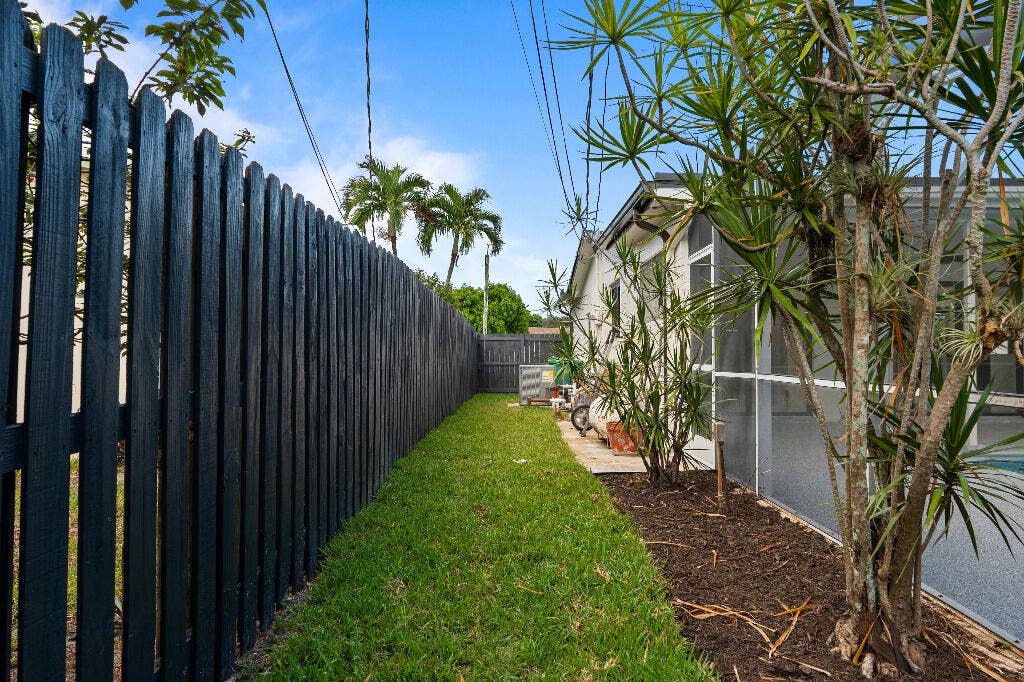 9160 SW 54TH Place, Cooper City, FL 33328 42674_49_image-197943_10.18.2026