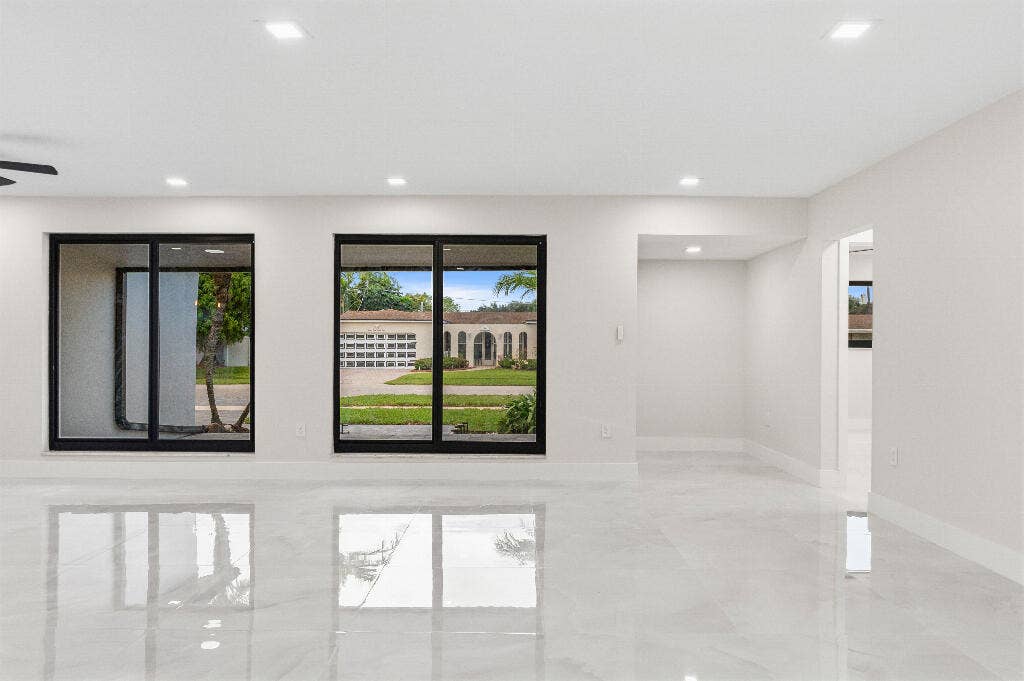 9160 SW 54TH Place, Cooper City, FL 33328 42674_08_image-197901_10.18.2026