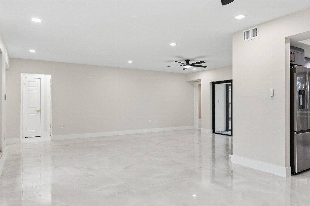 9160 SW 54TH Place, Cooper City, FL 33328 42674_11_image-197904_10.18.2026