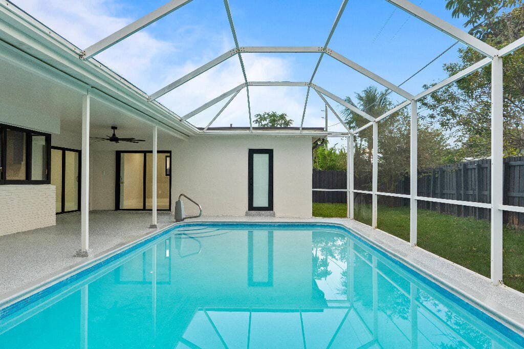 9160 SW 54TH Place, Cooper City, FL 33328 42674_25_image-197919_10.18.2026