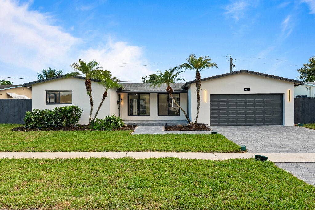 9160 SW 54TH Place, Cooper City, FL 33328 42674_01_image-197893_10.18.2026