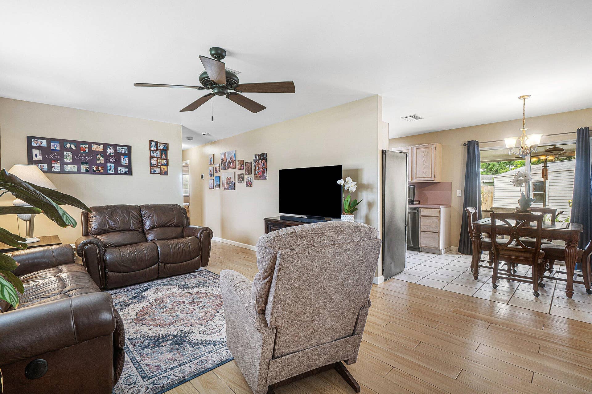 010-2766NewYorkStreet-WestPalmBeach-FL-3
