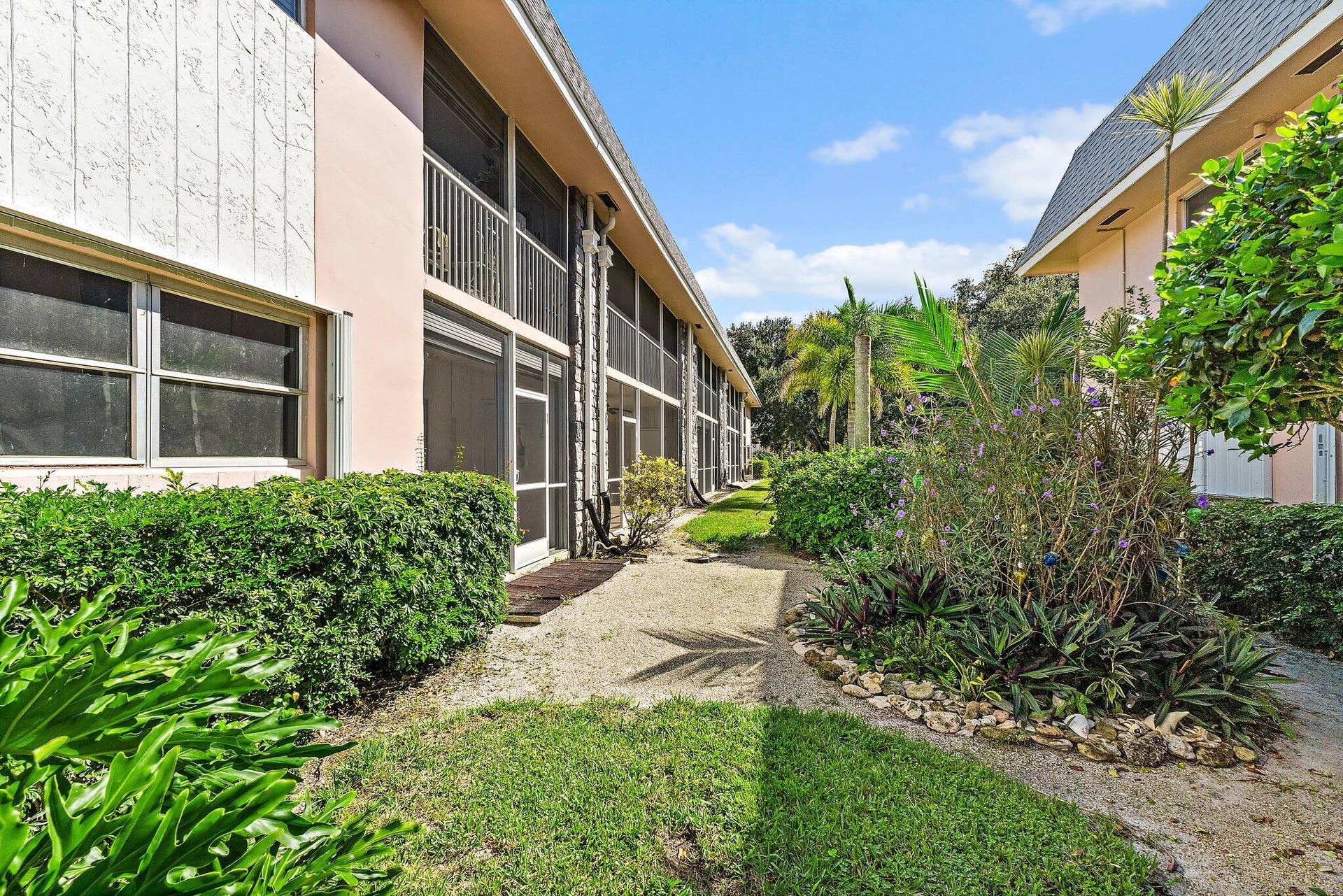 18081 SE COUNTRY CLUB Drive, #19-188, Jupiter, FL 33469 033-18081SECountryClubDr-Jupiter-SMALL