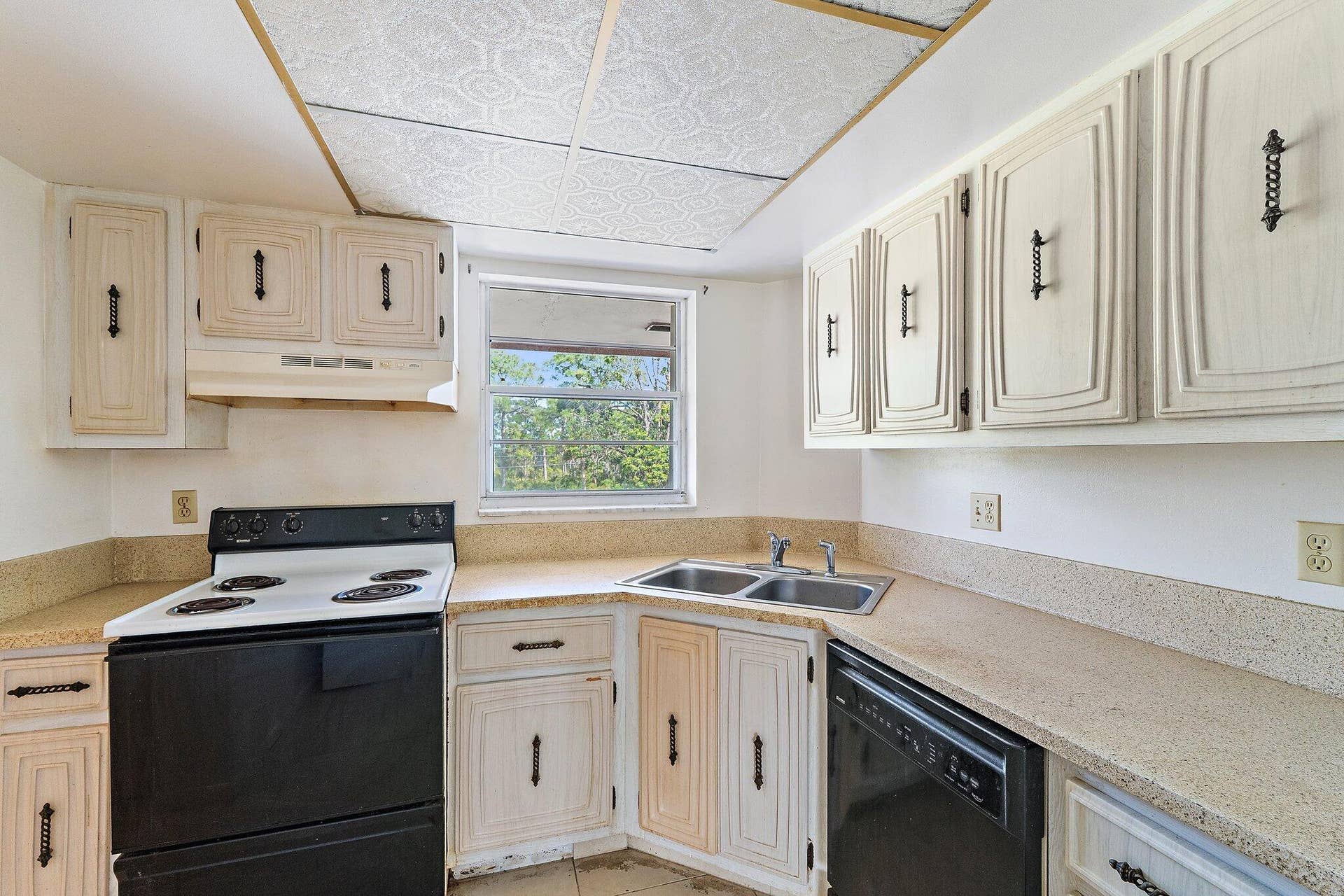 18081 SE COUNTRY CLUB Drive, #19-188, Jupiter, FL 33469 020-18081SECountryClubDr-Jupiter-SMALL