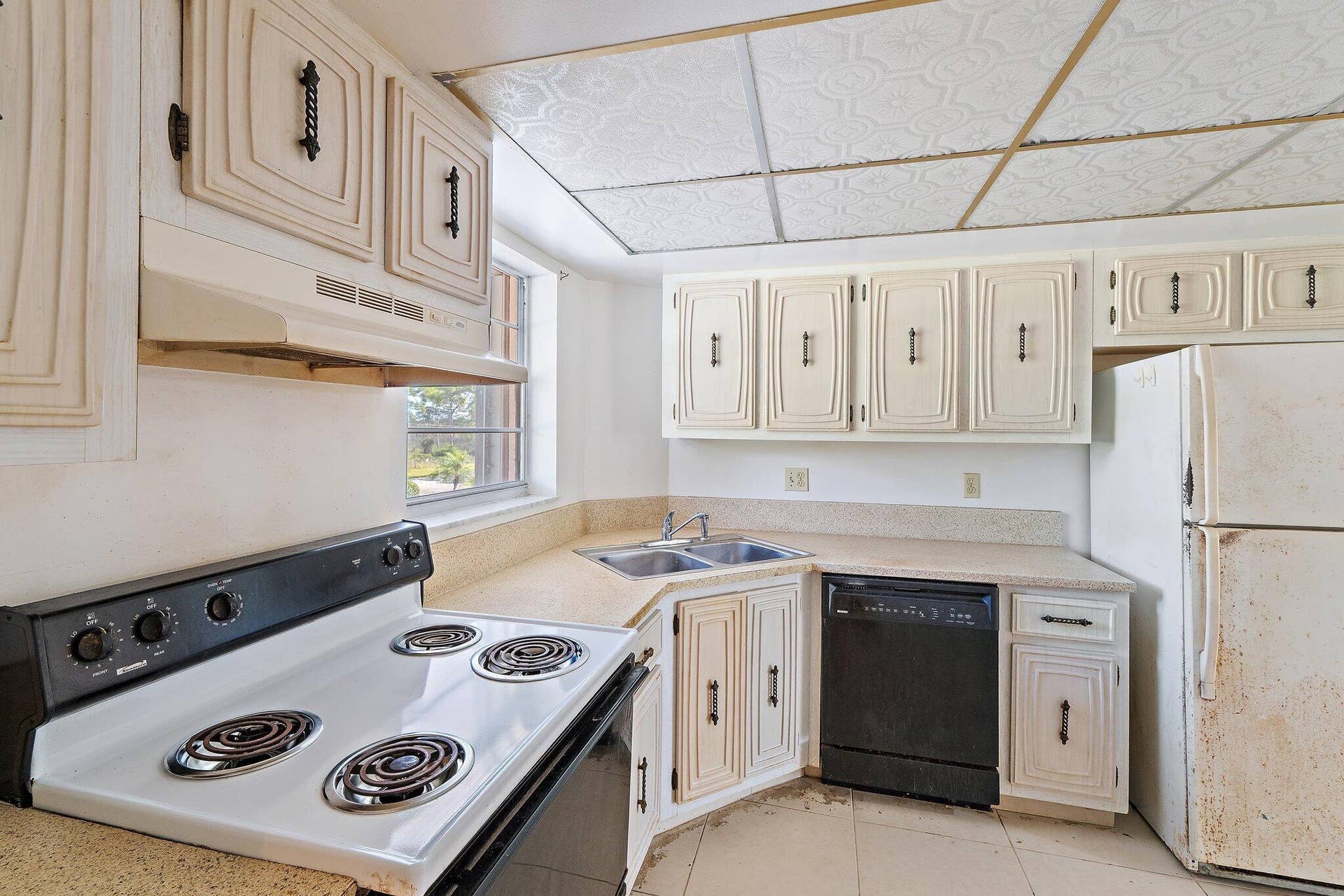 18081 SE COUNTRY CLUB Drive, #19-188, Jupiter, FL 33469 018-18081SECountryClubDr-Jupiter-SMALL