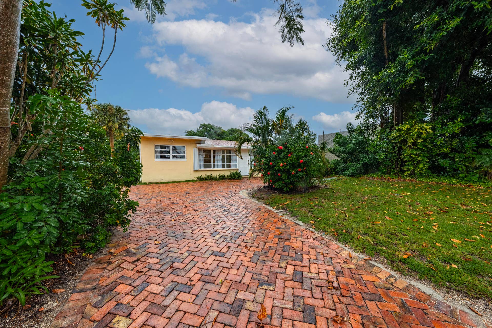 FRONT YARD