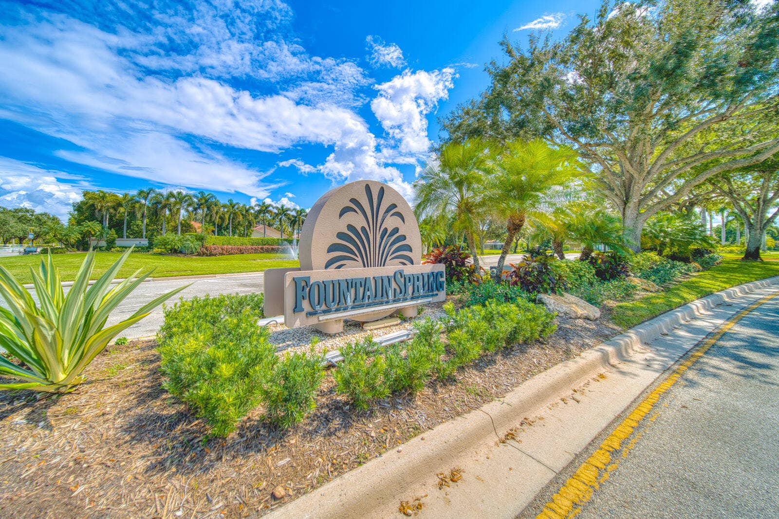 10690 NW 14TH Street, #138, Plantation, FL 33322 ENTRANCE