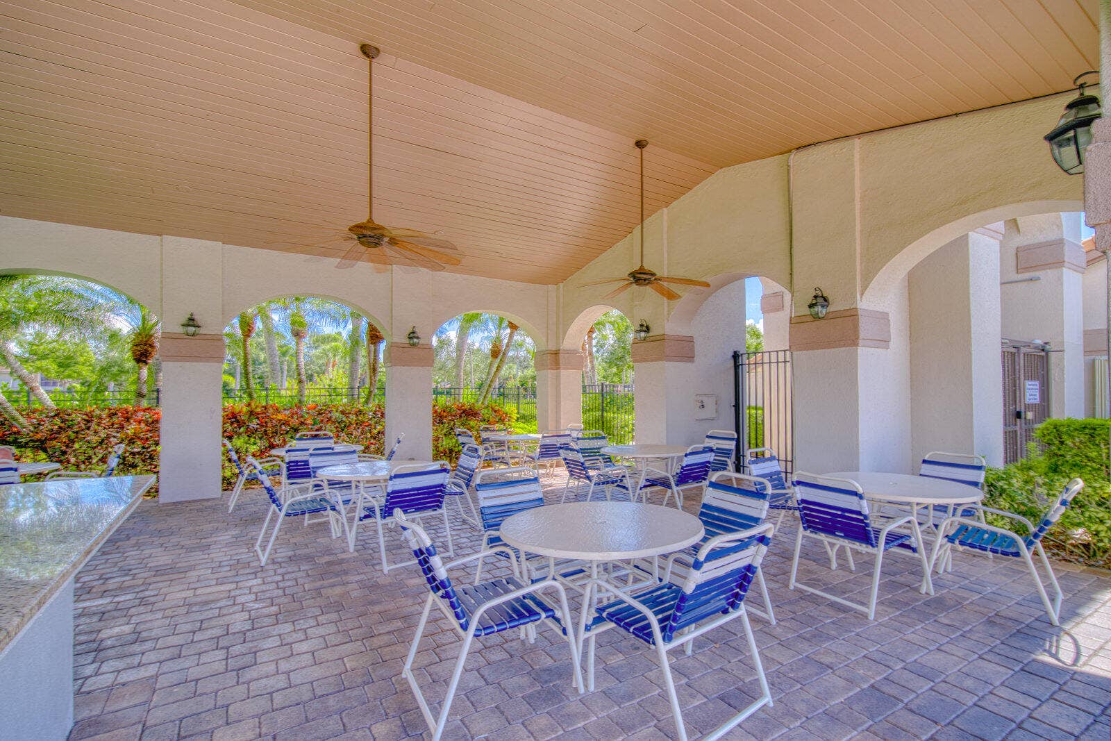 10690 NW 14TH Street, #138, Plantation, FL 33322 Covered community sitting area.