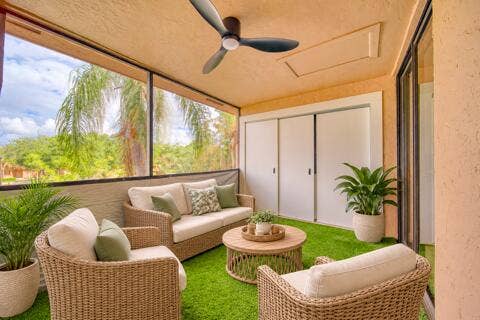 10690 NW 14TH Street, #138, Plantation, FL 33322 Outdoor area extends the homes living space.