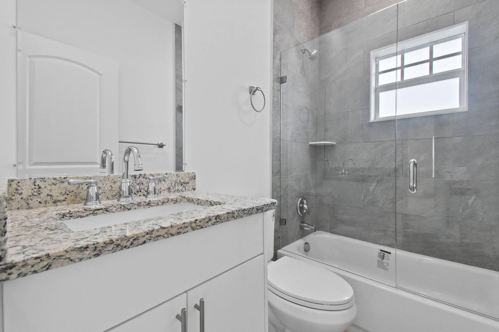 3804 Greenwood Avenue, West Palm Beach, FL 33407 2nd Bathroom