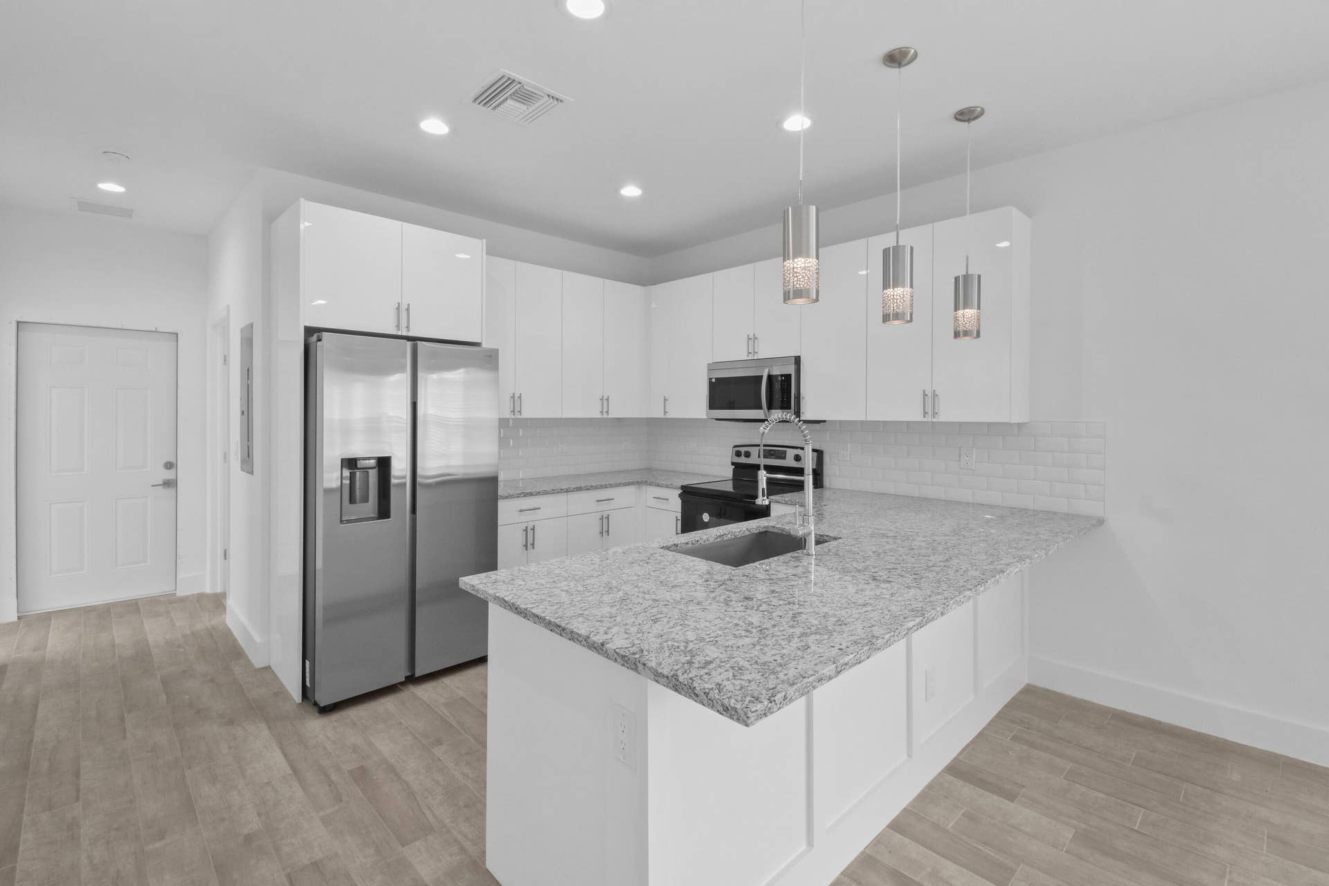 3804 Greenwood Avenue, West Palm Beach, FL 33407 3804GreenwoodAve(12)