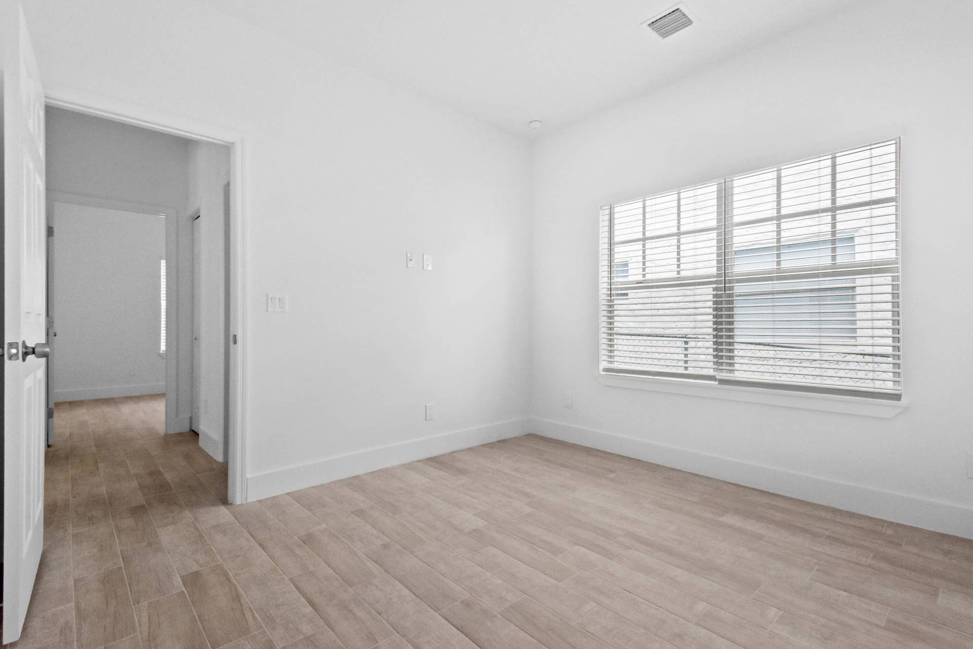 3804 Greenwood Avenue, West Palm Beach, FL 33407 3804GreenwoodAve(30)