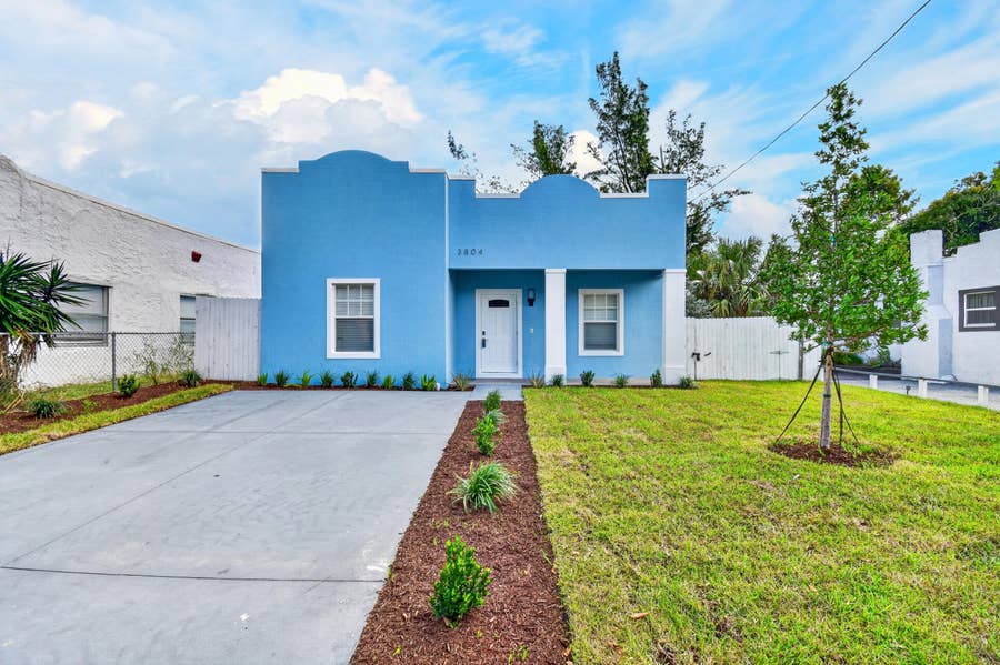 Property photo for 3804 Greenwood Avenue, West Palm Beach, FL