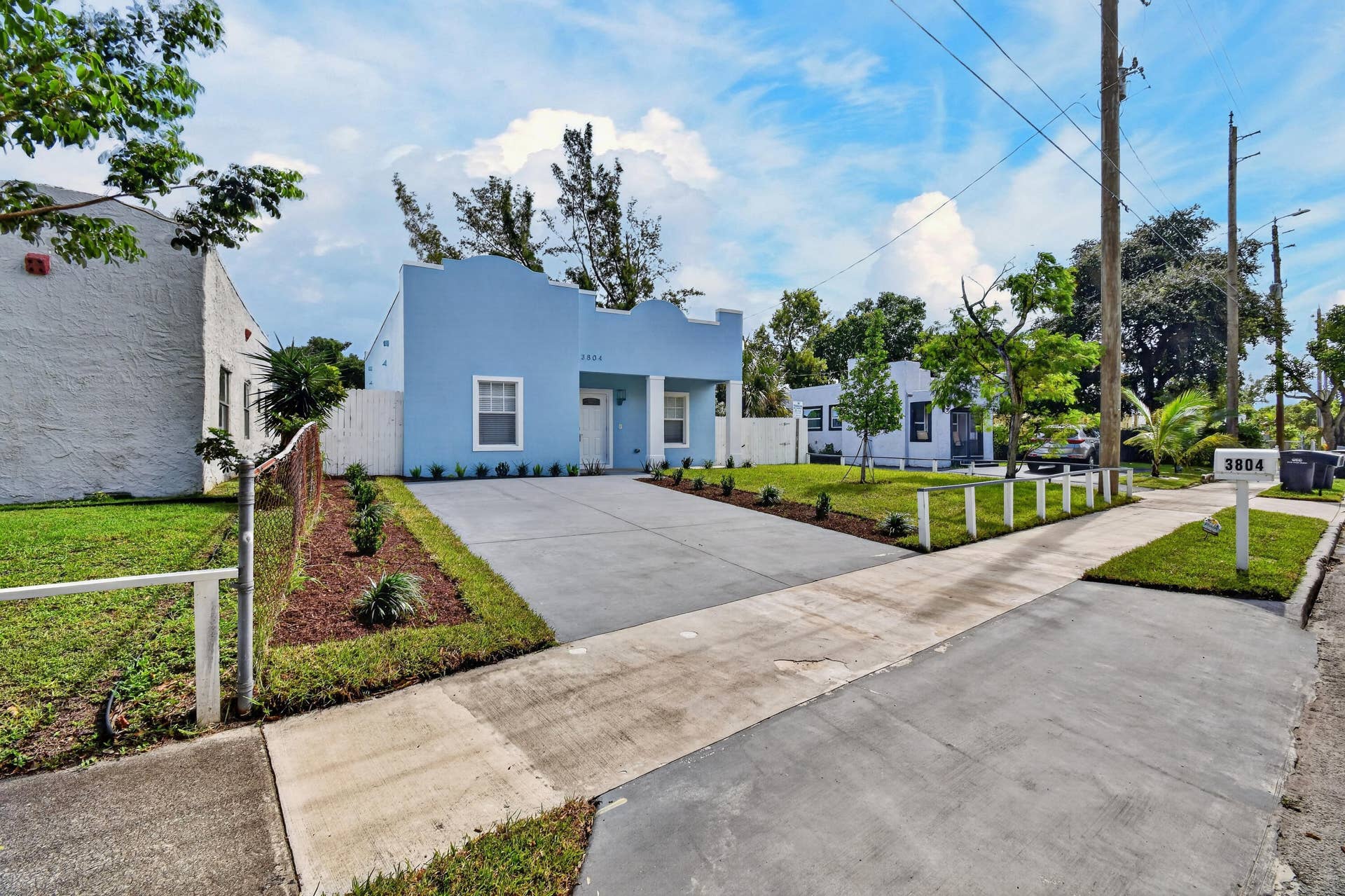 3804 Greenwood Avenue, West Palm Beach, FL 33407 3804GreenwoodAveExteriors2026(2)