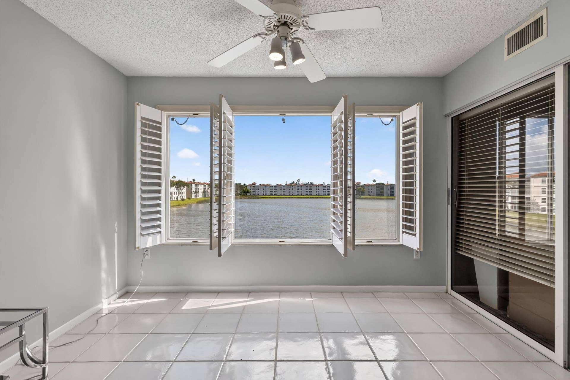 14096 HUNTINGTON POINTE Drive, #305, Delray Beach, FL 33484 27-web-or-mls-_14A8629