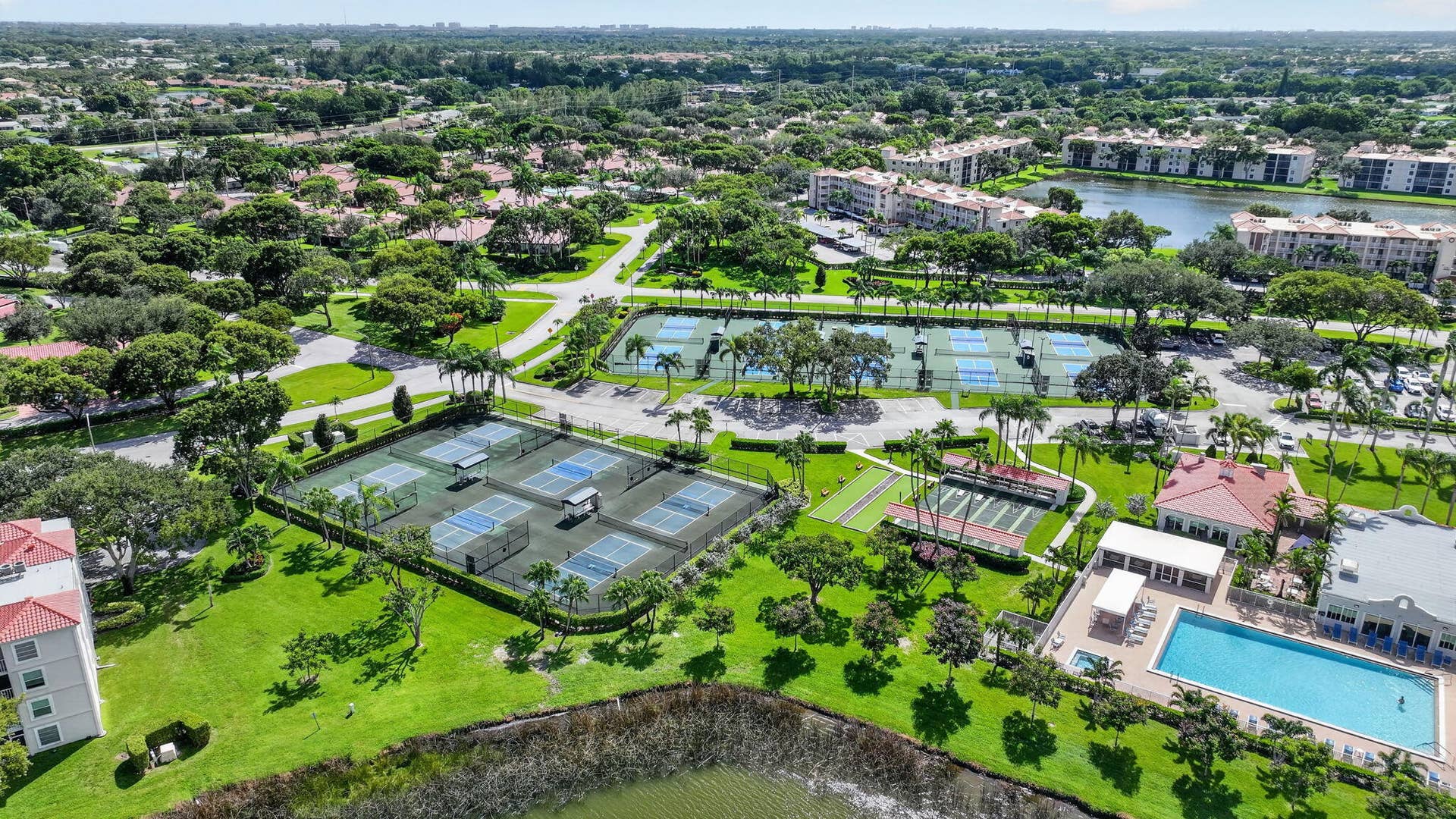 14096 HUNTINGTON POINTE Drive, #305, Delray Beach, FL 33484 55-web-or-mls-DJI_20261019123311_0622_D