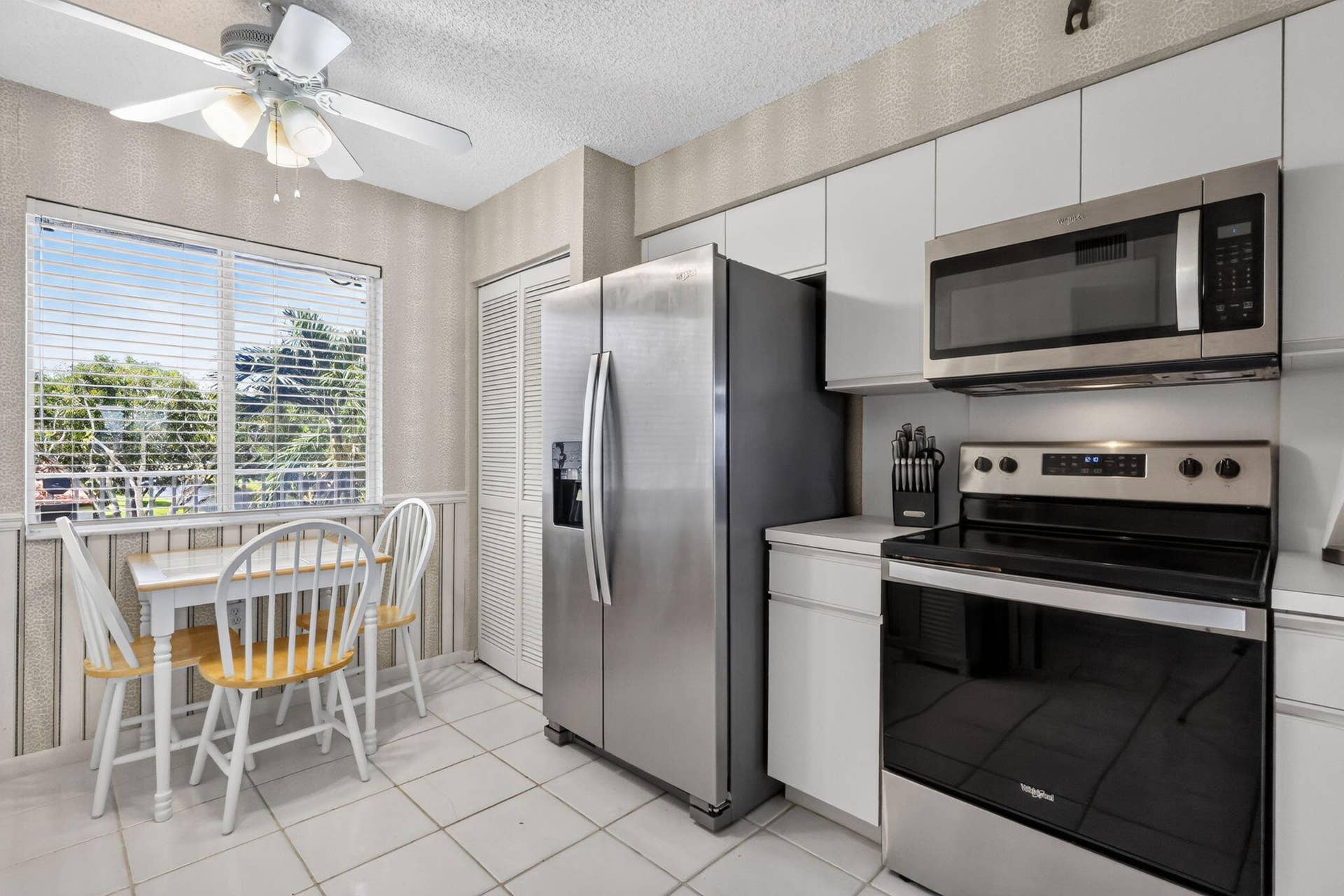 14096 HUNTINGTON POINTE Drive, #305, Delray Beach, FL 33484 9-web-or-mls-_14A8535