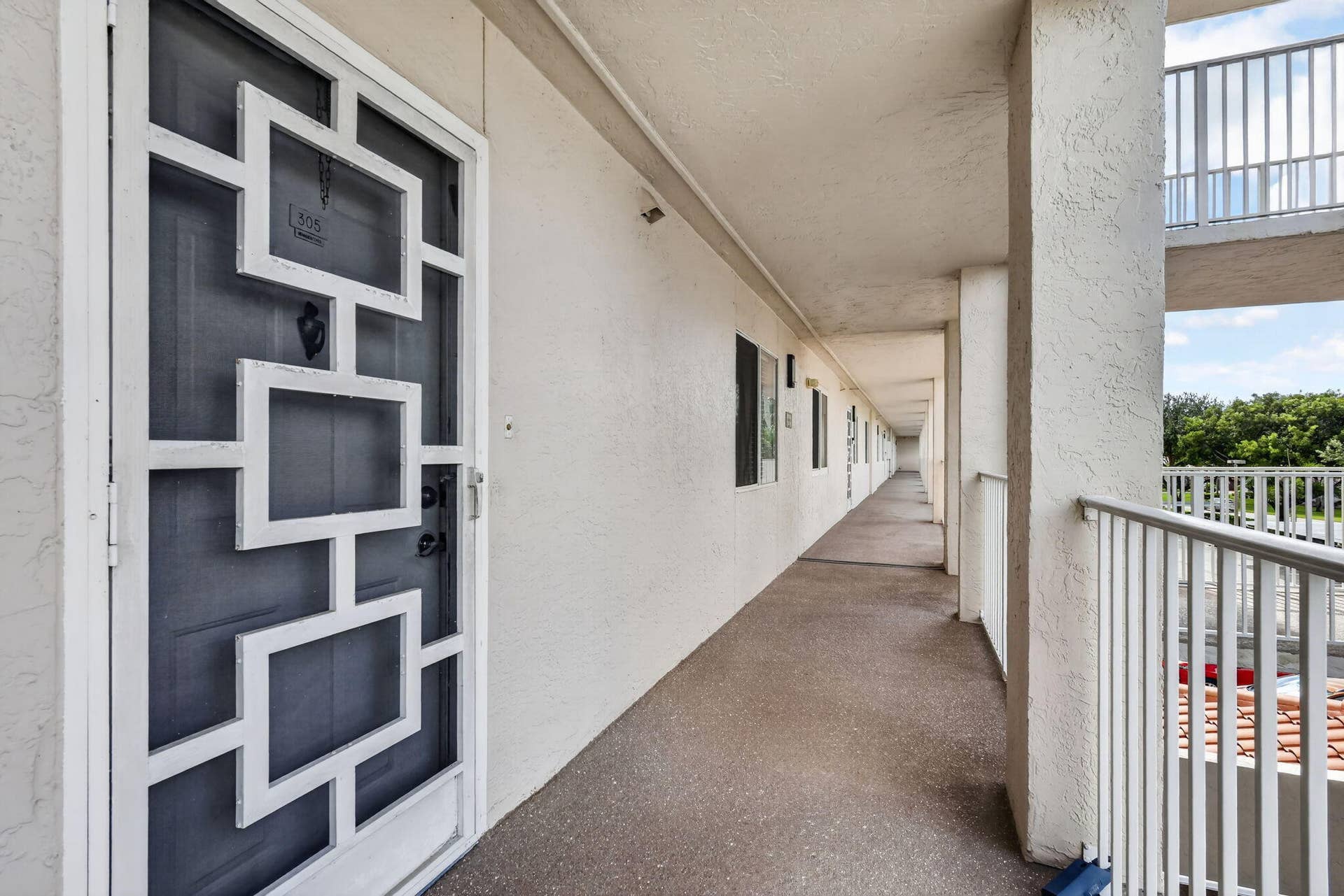 14096 HUNTINGTON POINTE Drive, #305, Delray Beach, FL 33484 41-web-or-mls-_14A8706