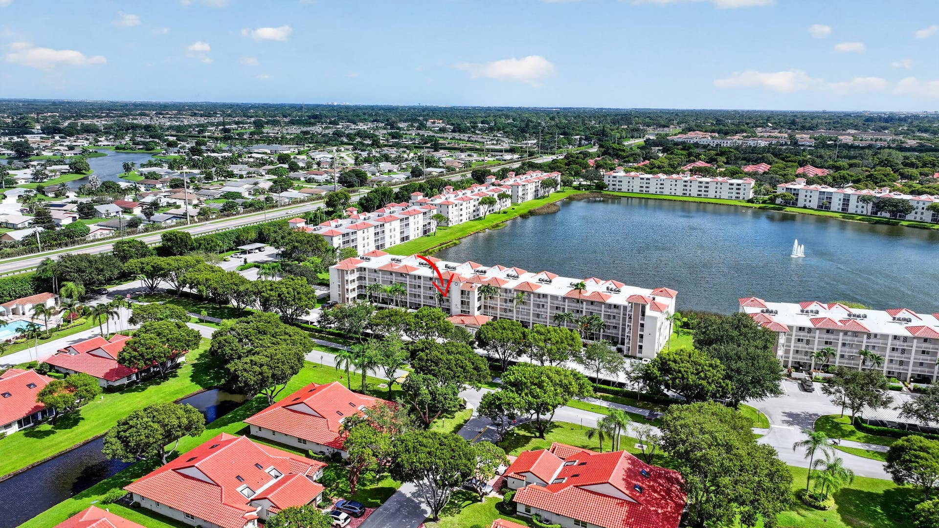 14096 HUNTINGTON POINTE Drive, #305, Delray Beach, FL 33484 49-web-or-mls-DJI_20261019123127_0592_D