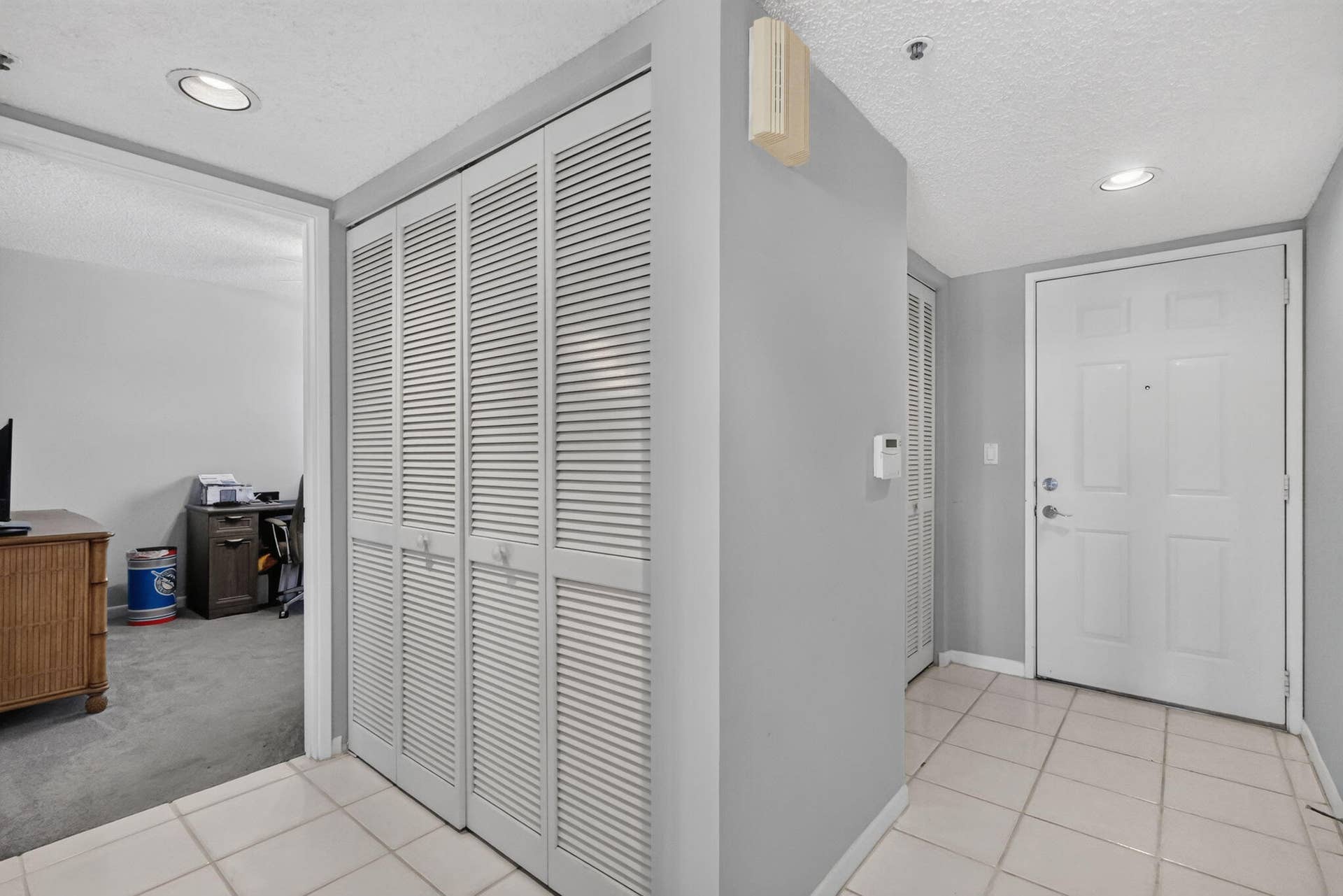 14096 HUNTINGTON POINTE Drive, #305, Delray Beach, FL 33484 7-web-or-mls-_14A8514