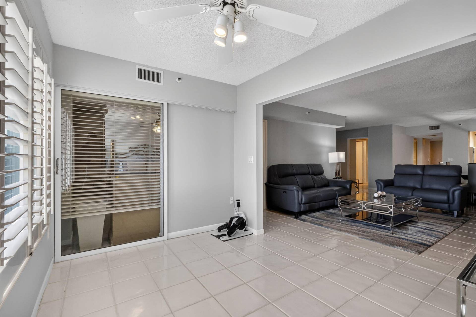 14096 HUNTINGTON POINTE Drive, #305, Delray Beach, FL 33484 31-web-or-mls-_14A8649