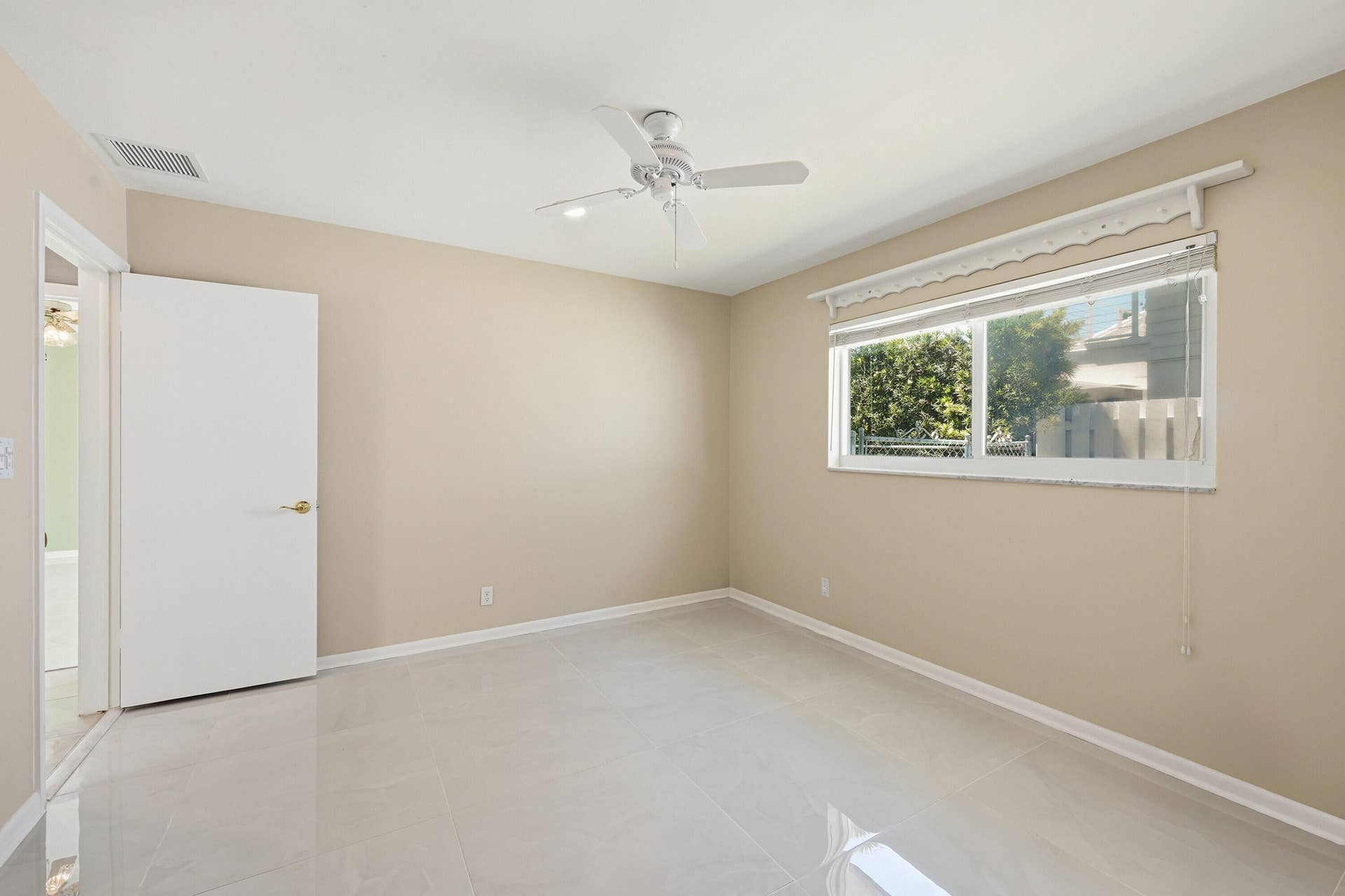 2810 NE 52ND Street, Fort Lauderdale, Fort Lauderdale, FL 33308 33_dsc_3701