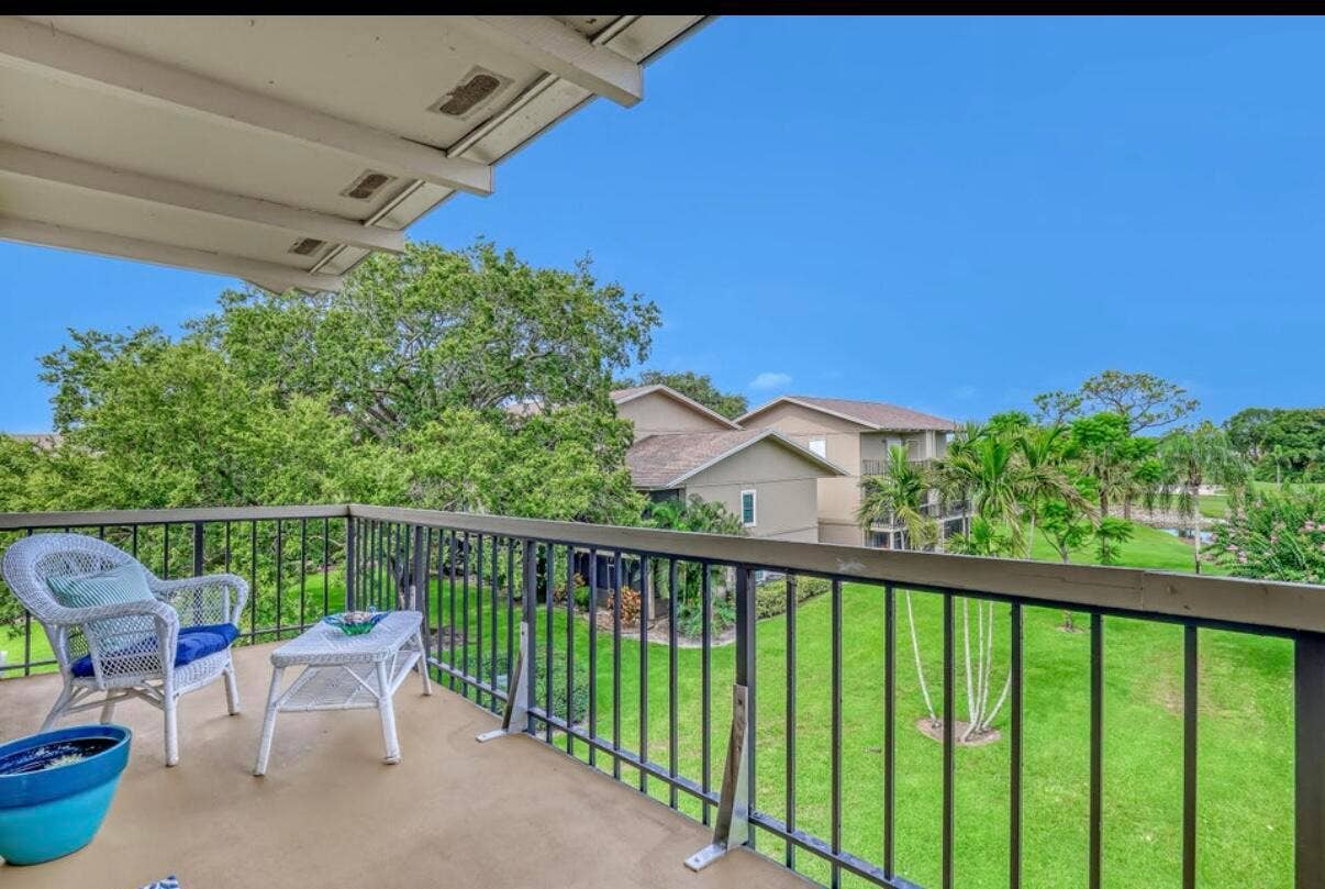 18390 SE WOOD HAVEN Lane, #e, Jupiter, Jupiter, FL 33469 IMG_9127