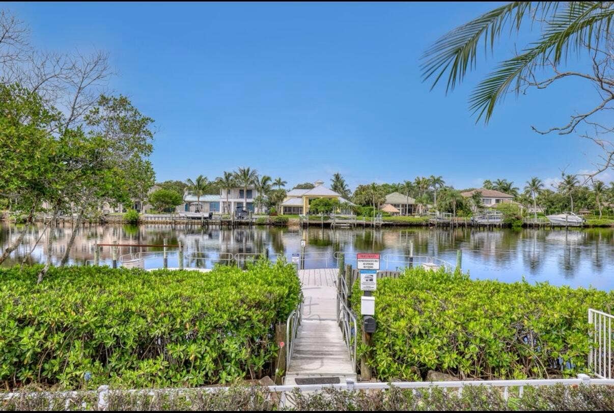 18390 SE WOOD HAVEN Lane, #e, Jupiter, Jupiter, FL 33469 IMG_9132
