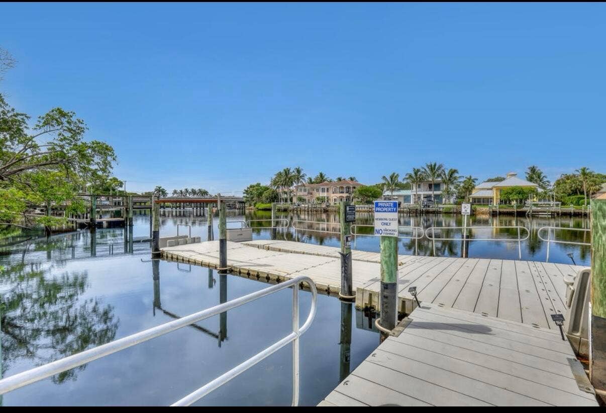 18390 SE WOOD HAVEN Lane, #e, Jupiter, Jupiter, FL 33469 IMG_9135