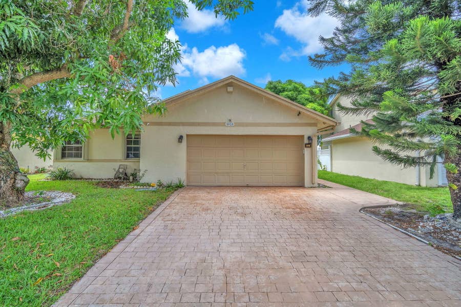 Property photo for 1020 SW 99TH Avenue, Pembroke Pines, FL