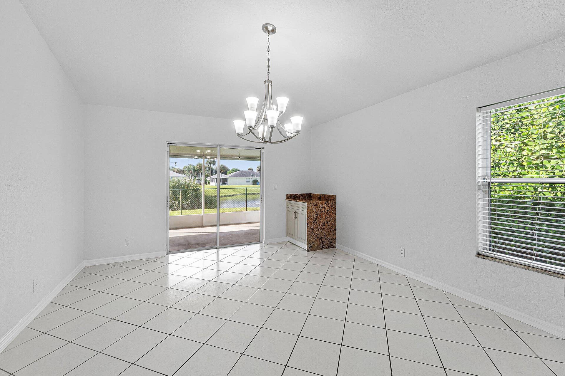 5427 Club Circle, Haverhill, FL 33415 011-5427ClubCircle-Haverhill-FL-33415-SM