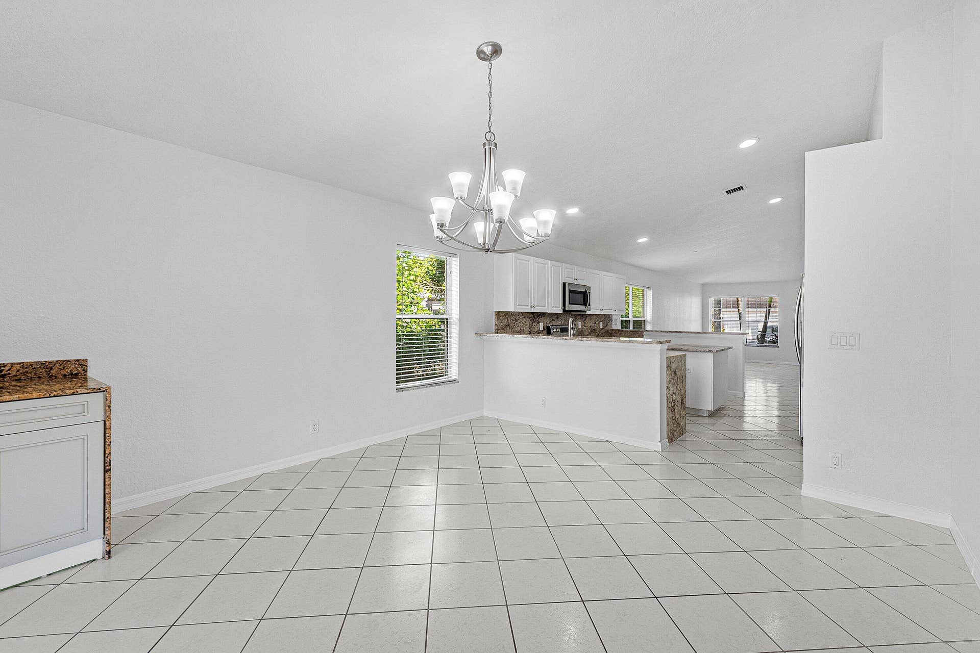 5427 Club Circle, Haverhill, FL 33415 012-5427ClubCircle-Haverhill-FL-33415-SM