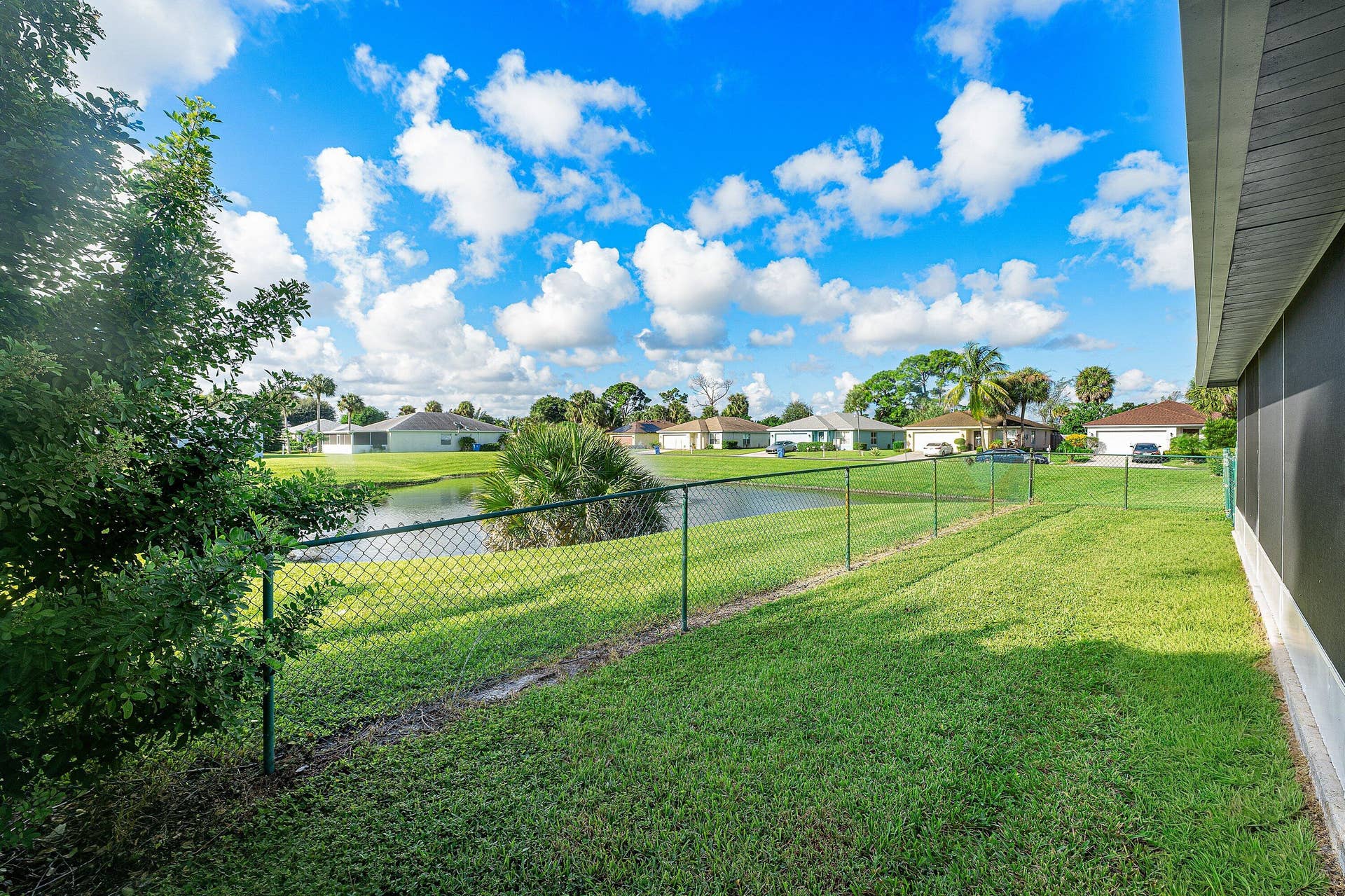 5427 Club Circle, Haverhill, FL 33415 024-5427ClubCircle-Haverhill-FL-33415-SM
